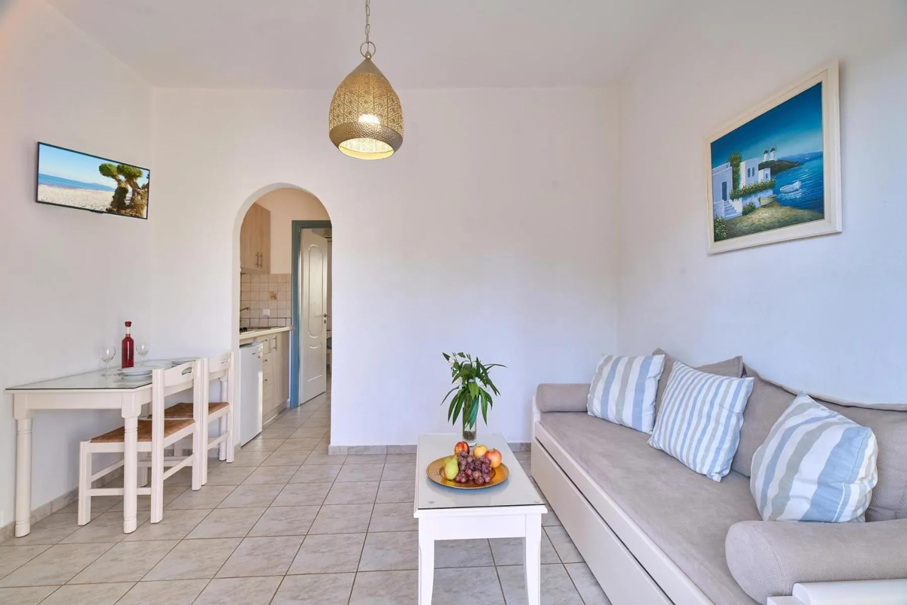 TV and multimedia in Solon Apartments