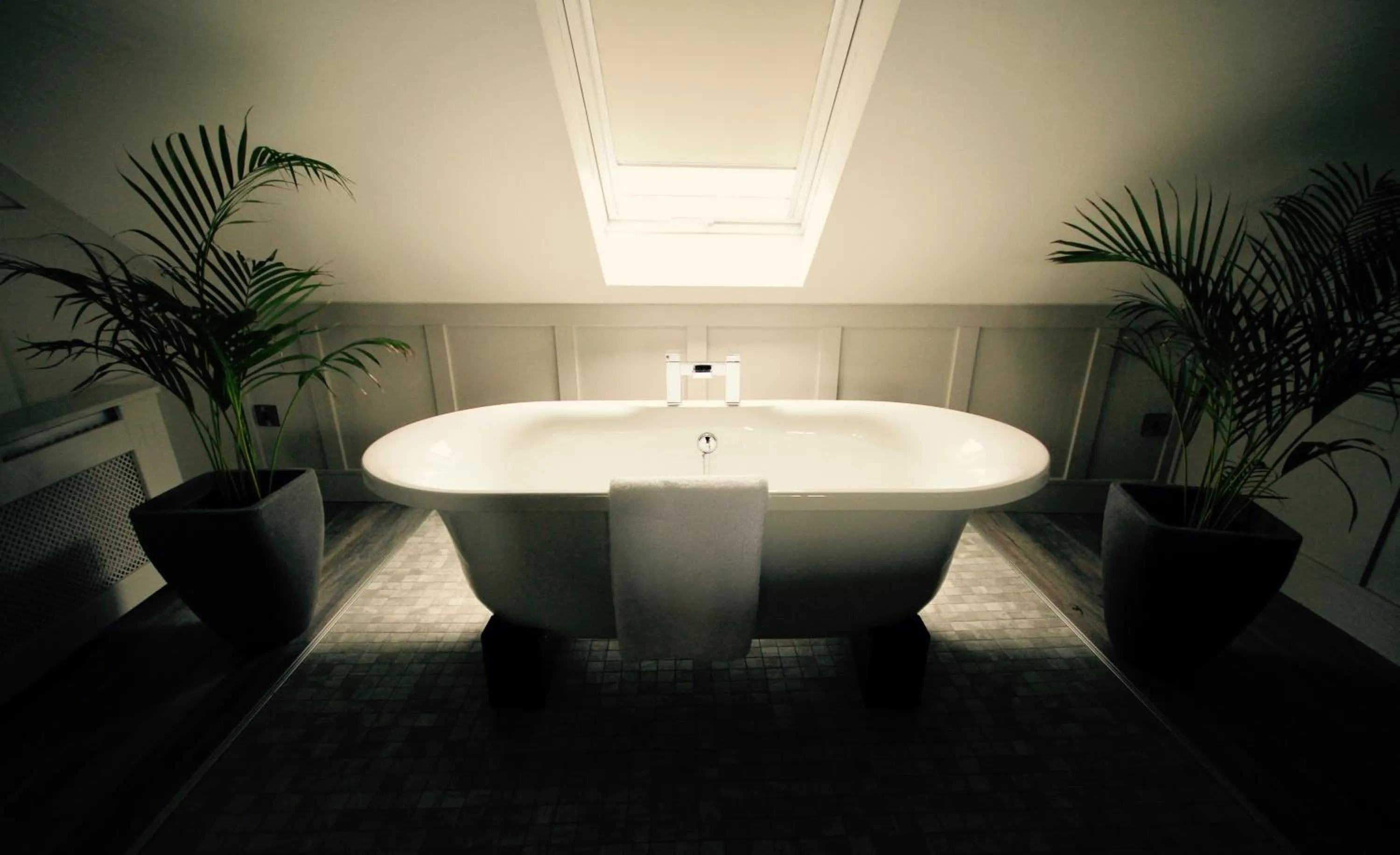 Bathroom in Quinlan & Cooke Boutique Townhouse and QCs Seafood Restaurant