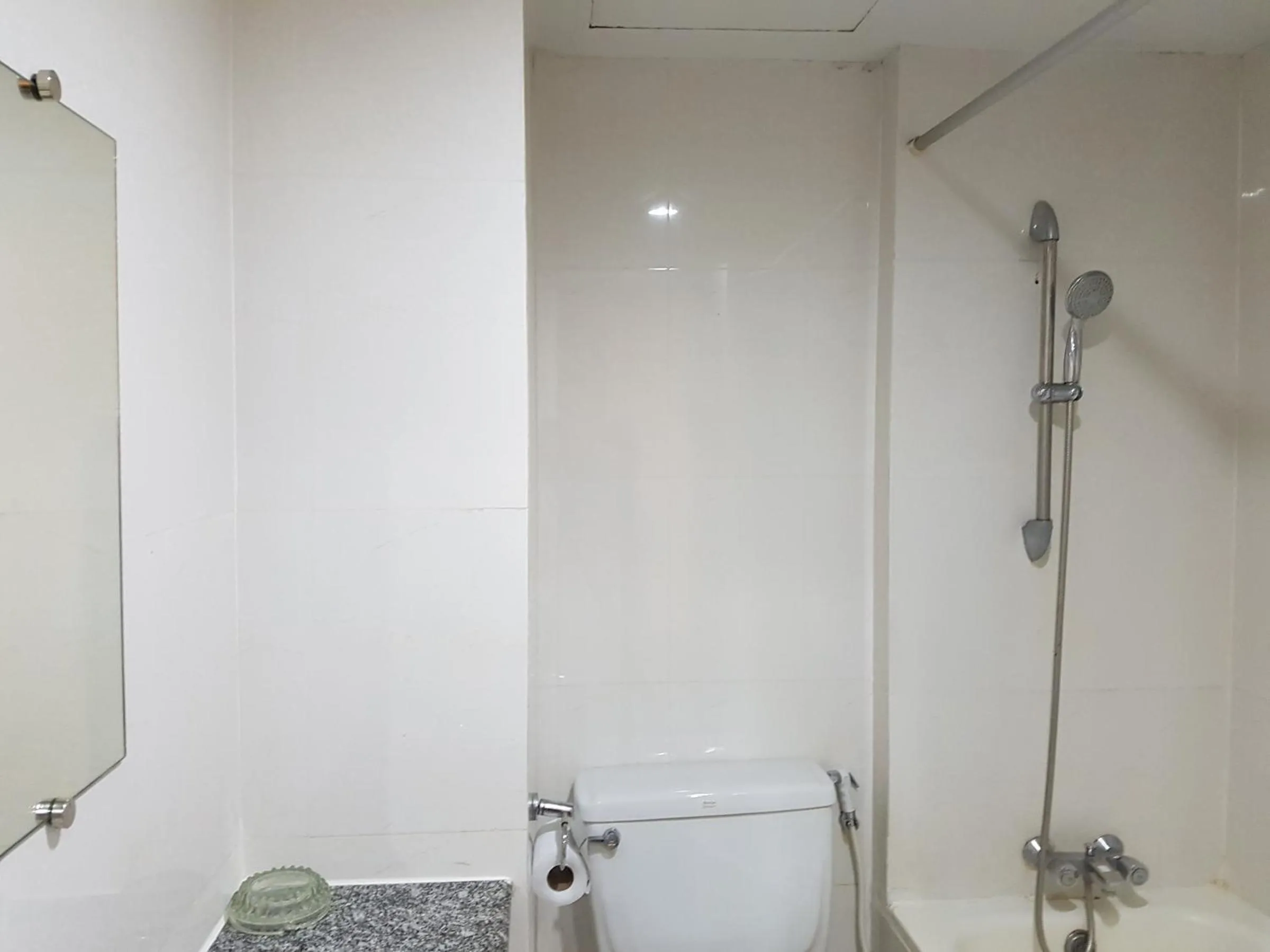 Bathroom in K.S.Pavilion Hotel