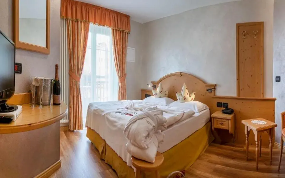 Comfort Triple Room - single occupancy in Nature Wellness Hotel Renato Comfort Triple Room - single occupancy in Nature Wellness Hotel Renato