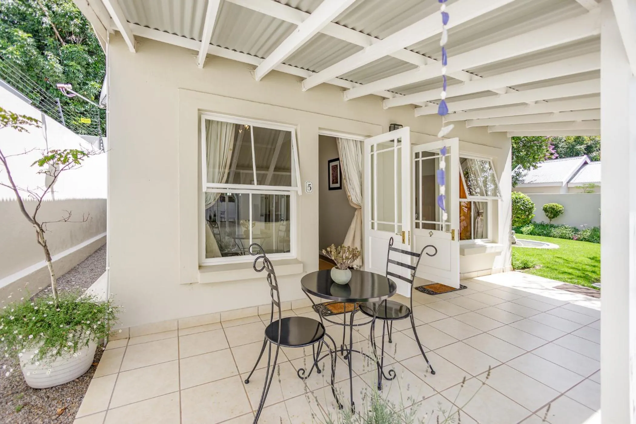 Patio in The Ashford