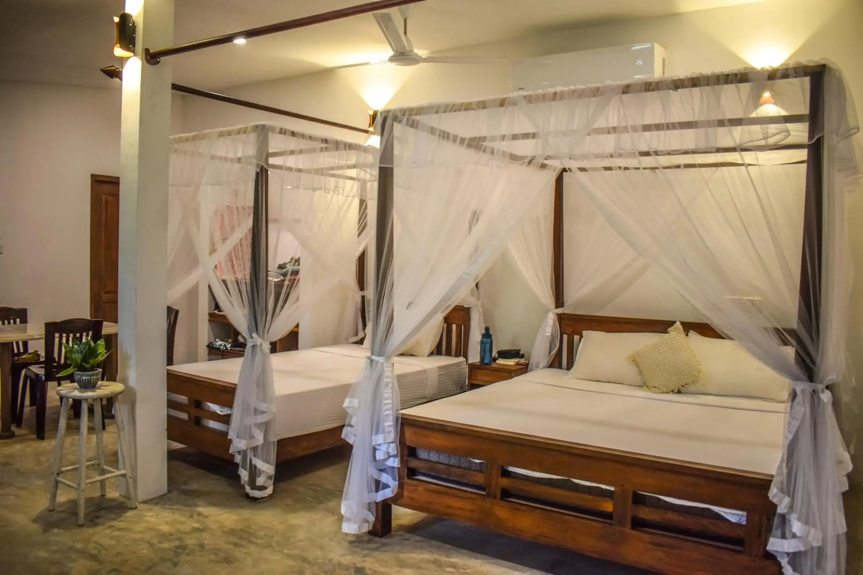 Family Bungalow - single occupancy in Lawrence Villa Family Bungalow - single occupancy in Lawrence Villa