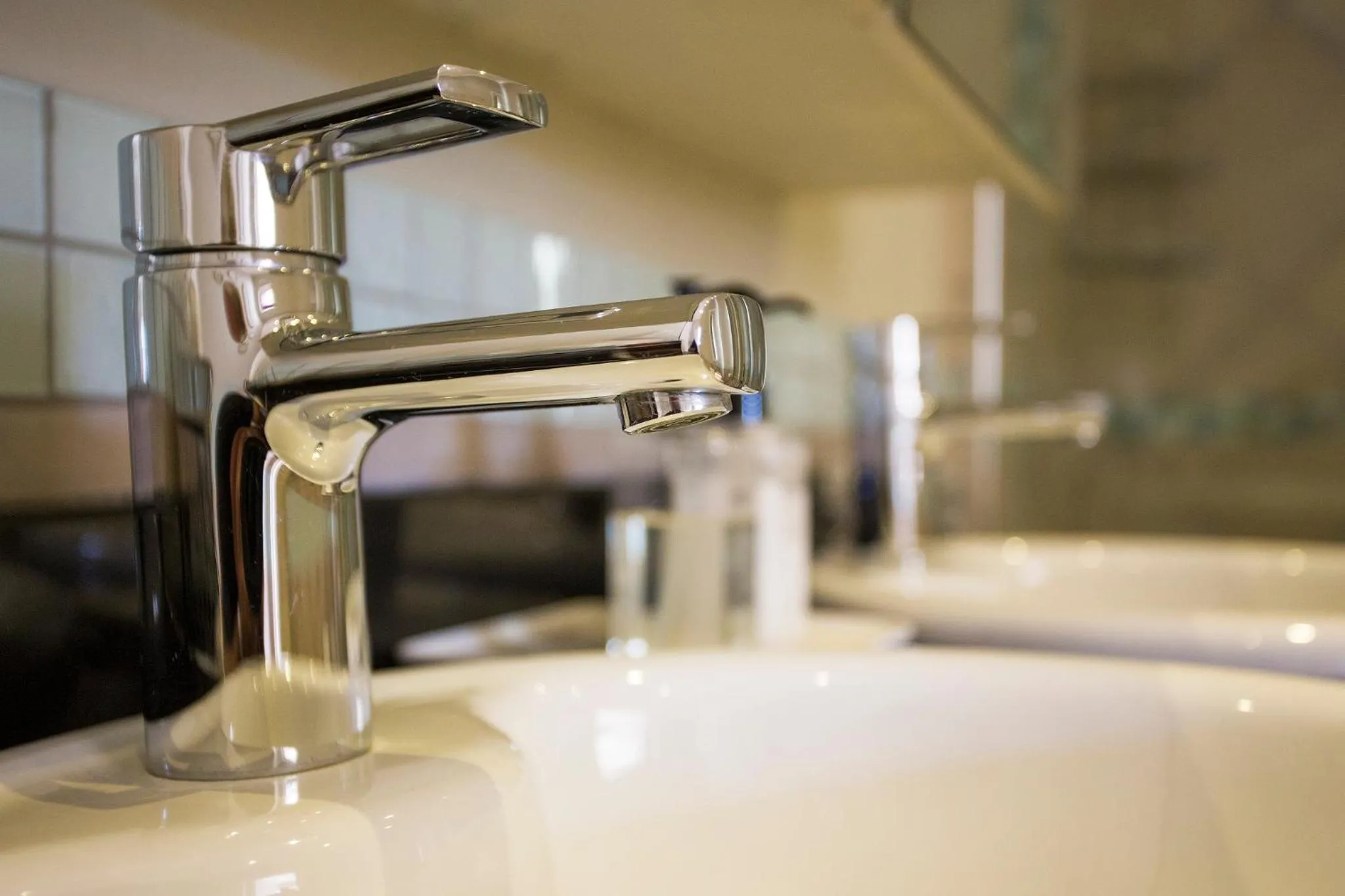 Bathroom in The Browns' Luxury Suites & Cottage