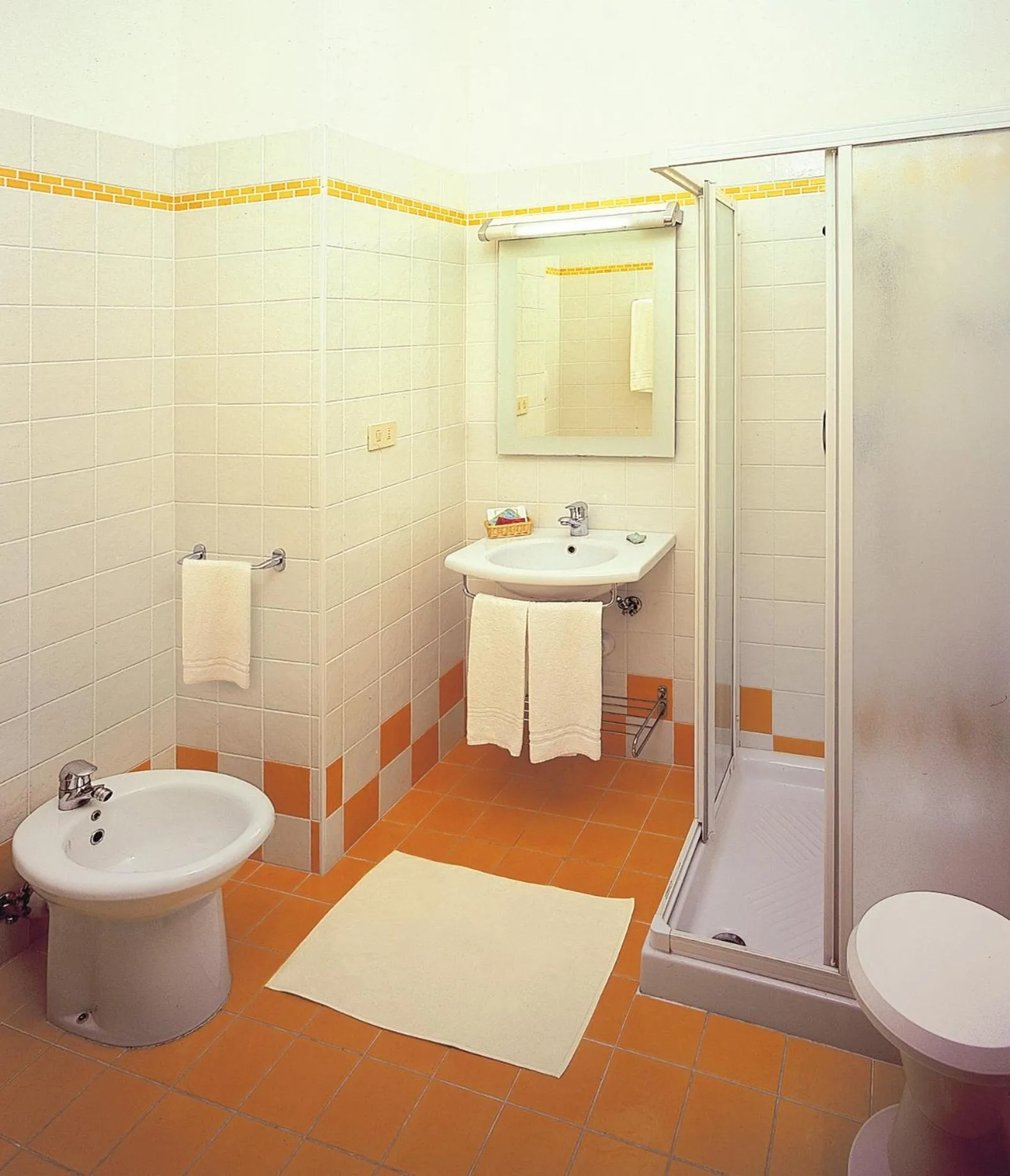 Bathroom in Hotel Ancora