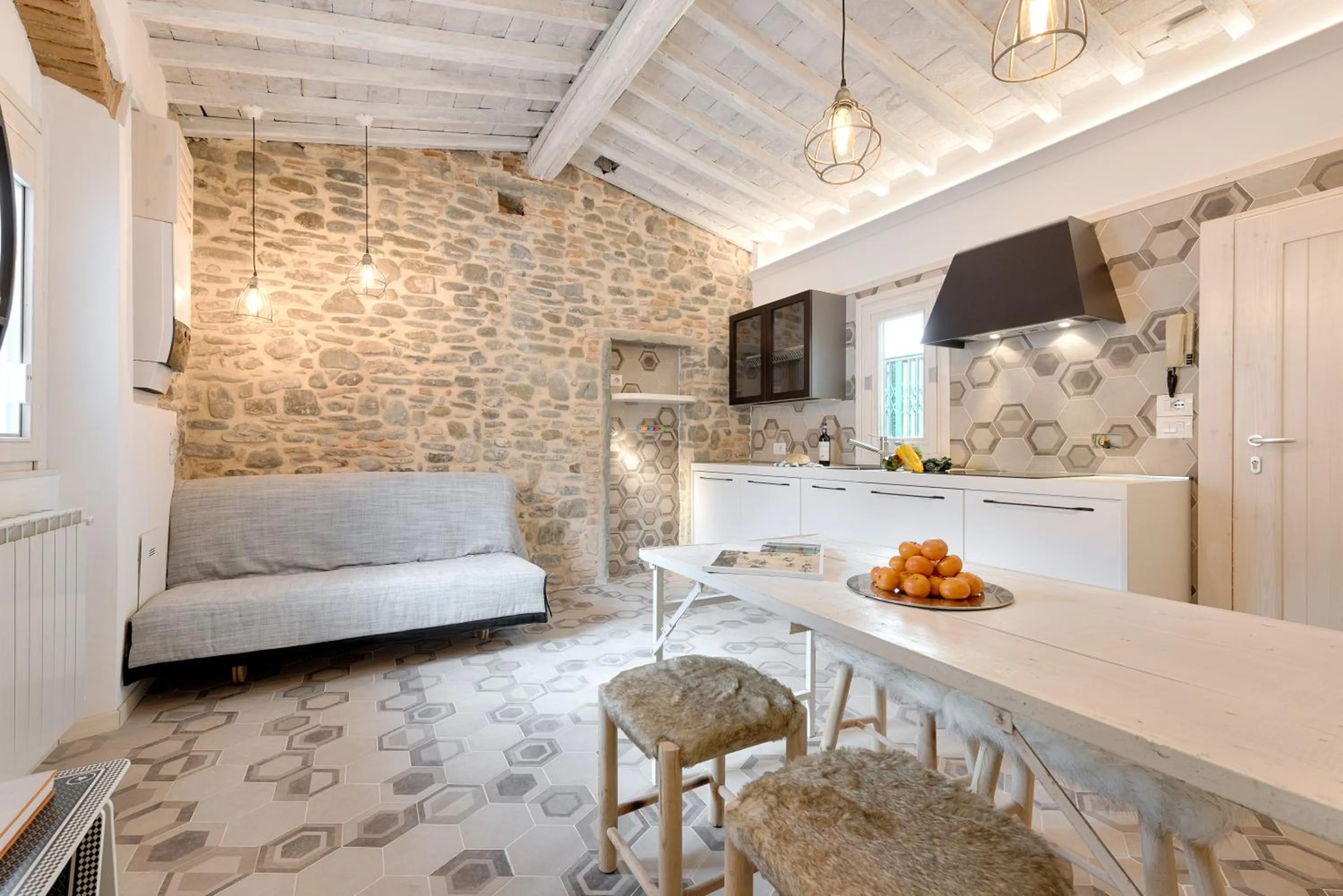 Kitchen or kitchenette in Giglio Oro by Mmega