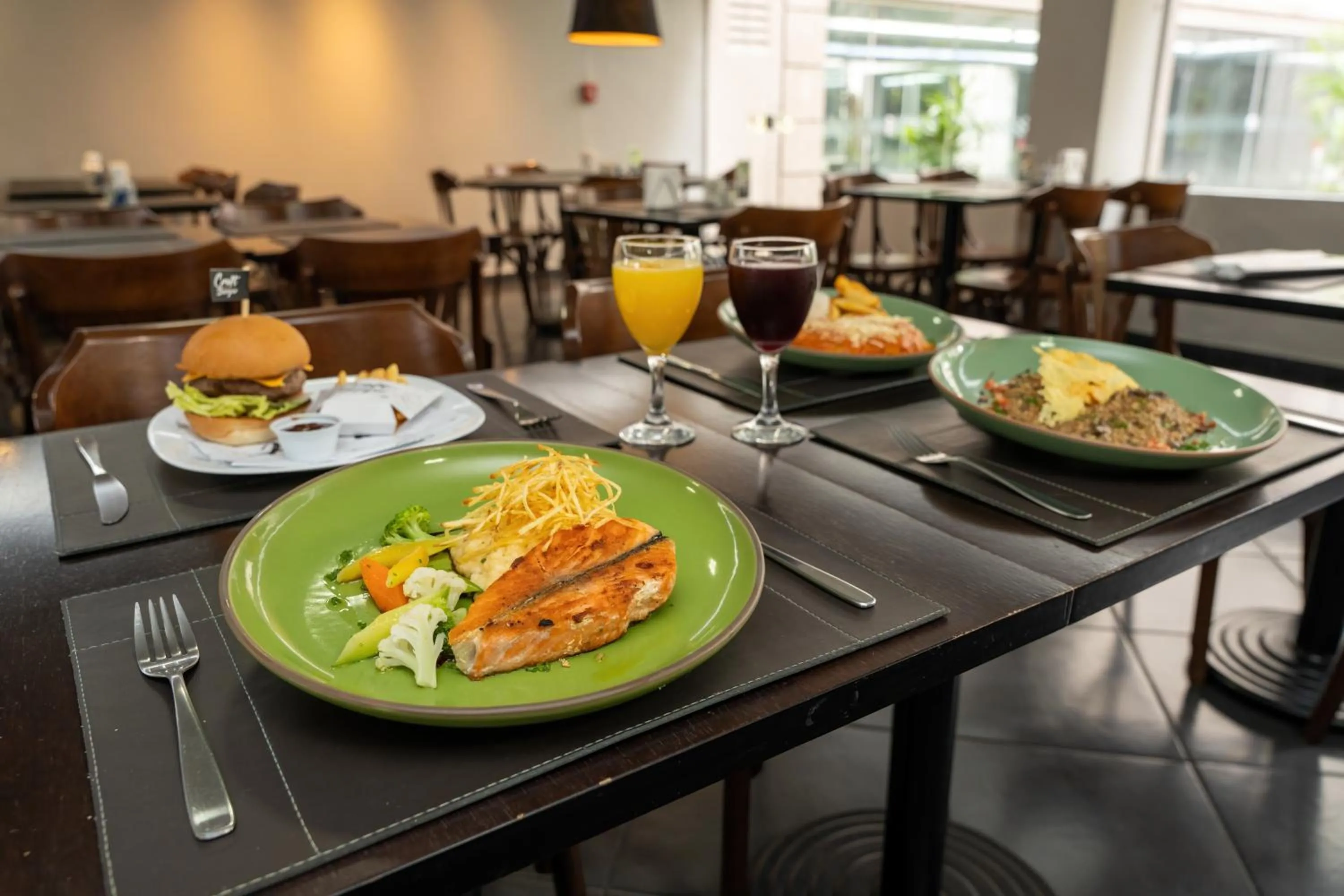 Food and drinks in Slim São Paulo Congonhas