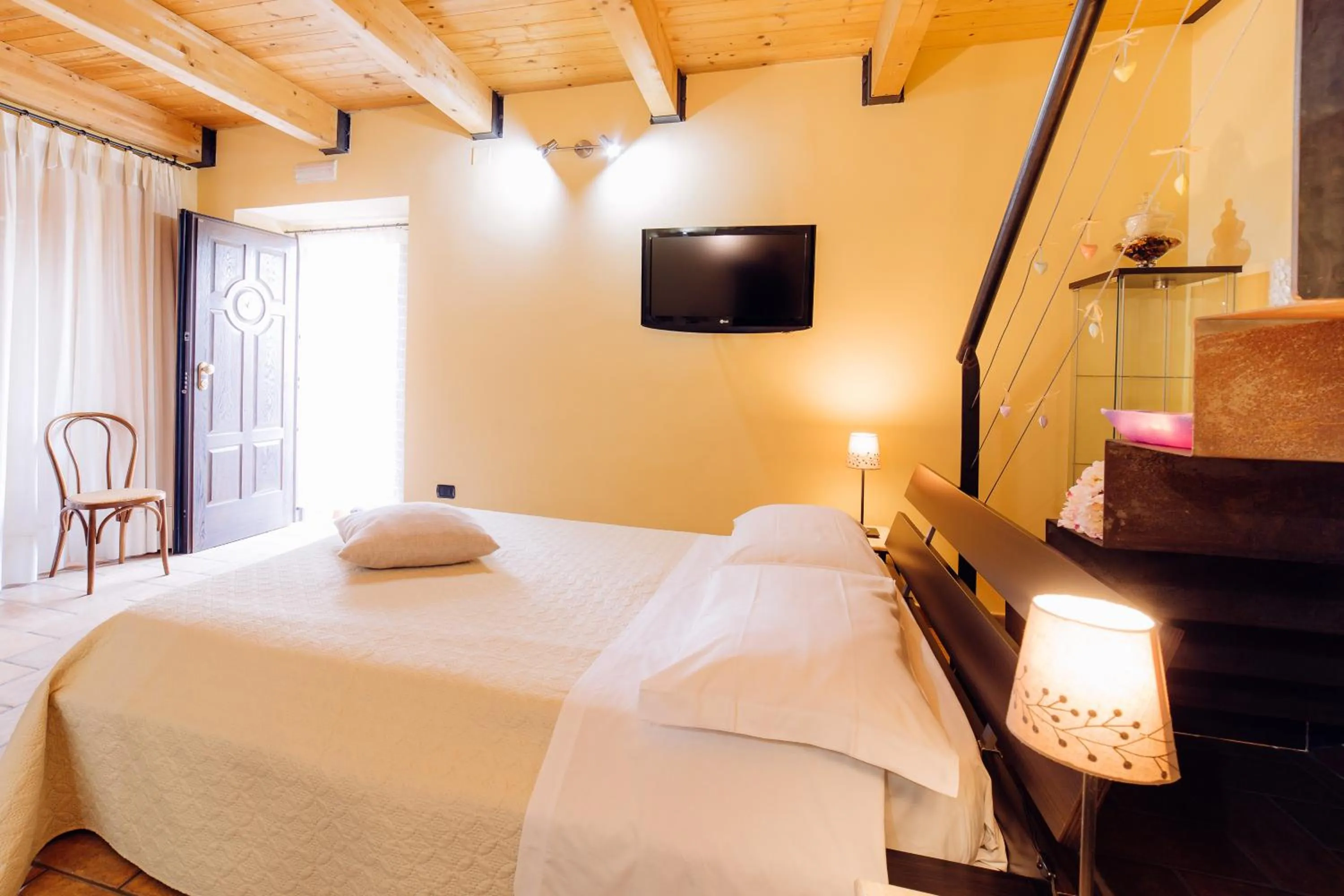 Photo of the whole room, Bed in B&B La Casa Di Plinio