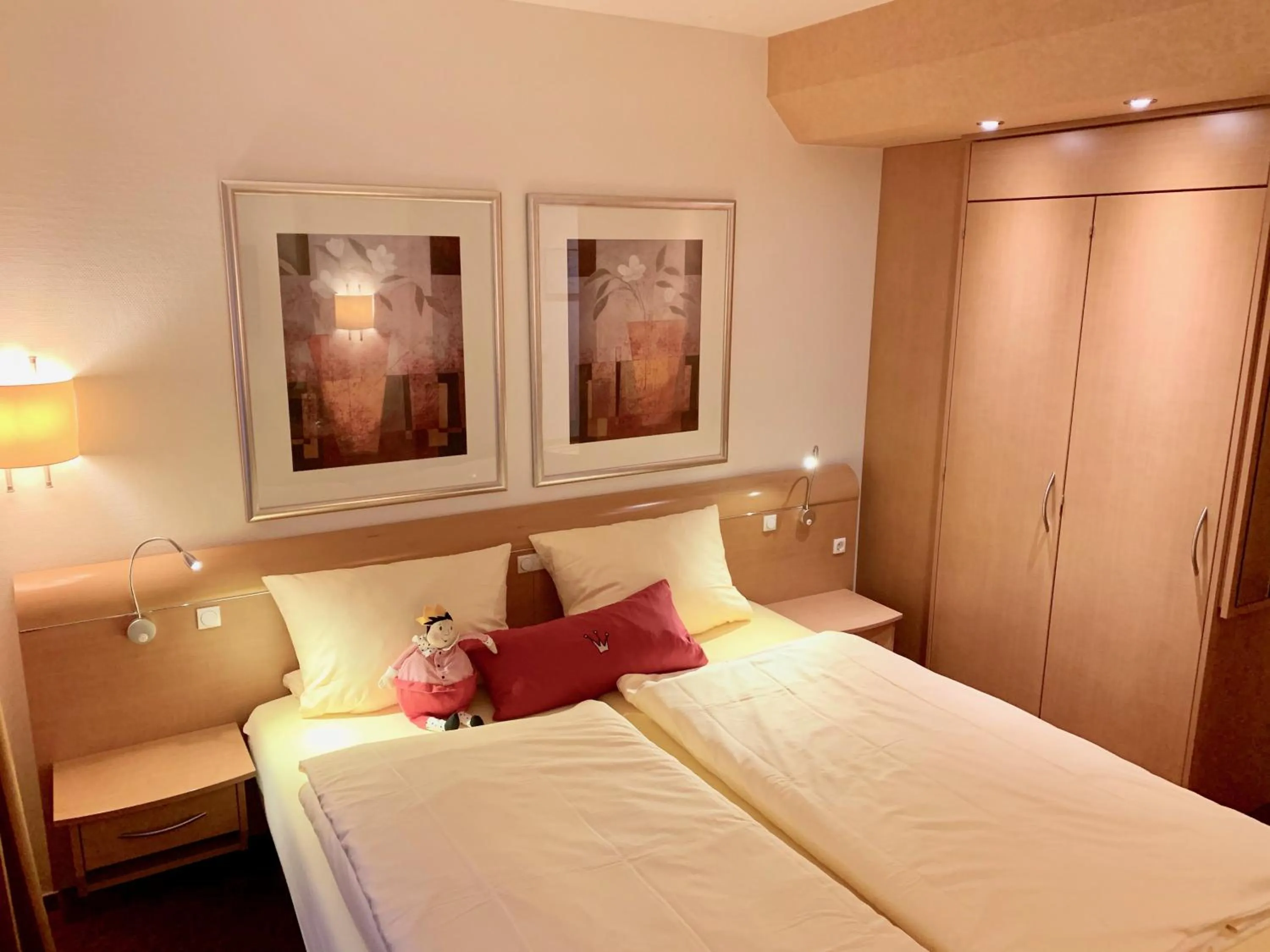 Photo of the whole room, Bed in Landhotel Witte-König