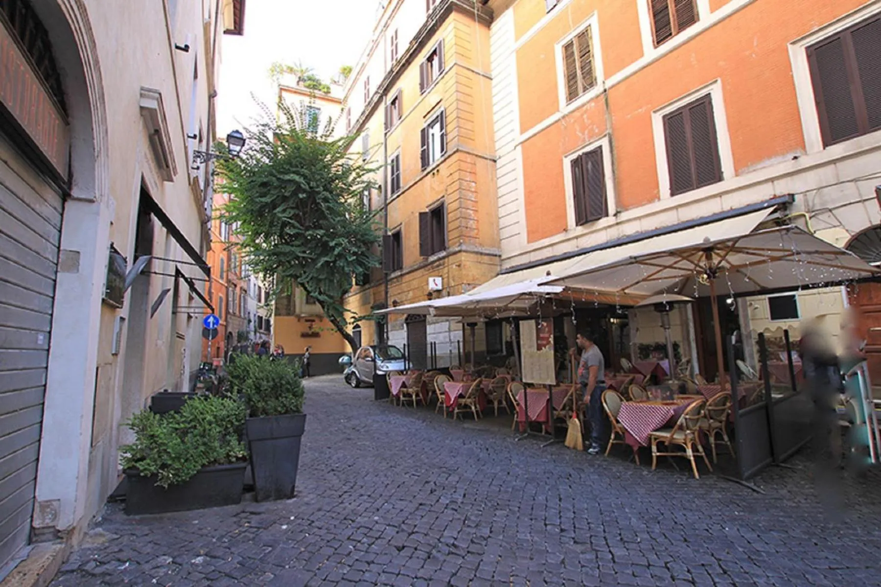 Restaurant/places to eat in Guest House o Affittacamere Magenta Fico 2