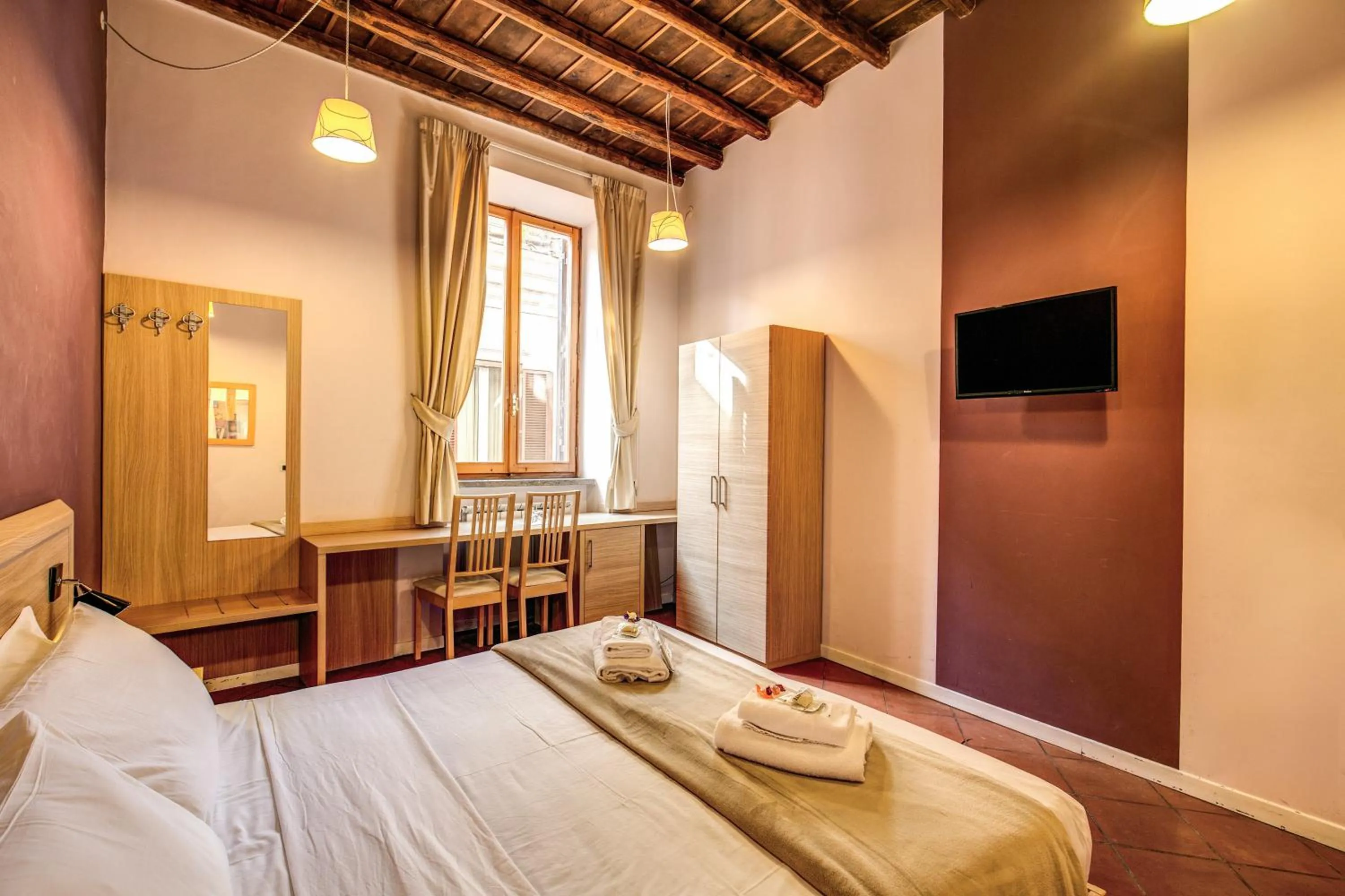 Bed in Guest House o Affittacamere Magenta Fico 2