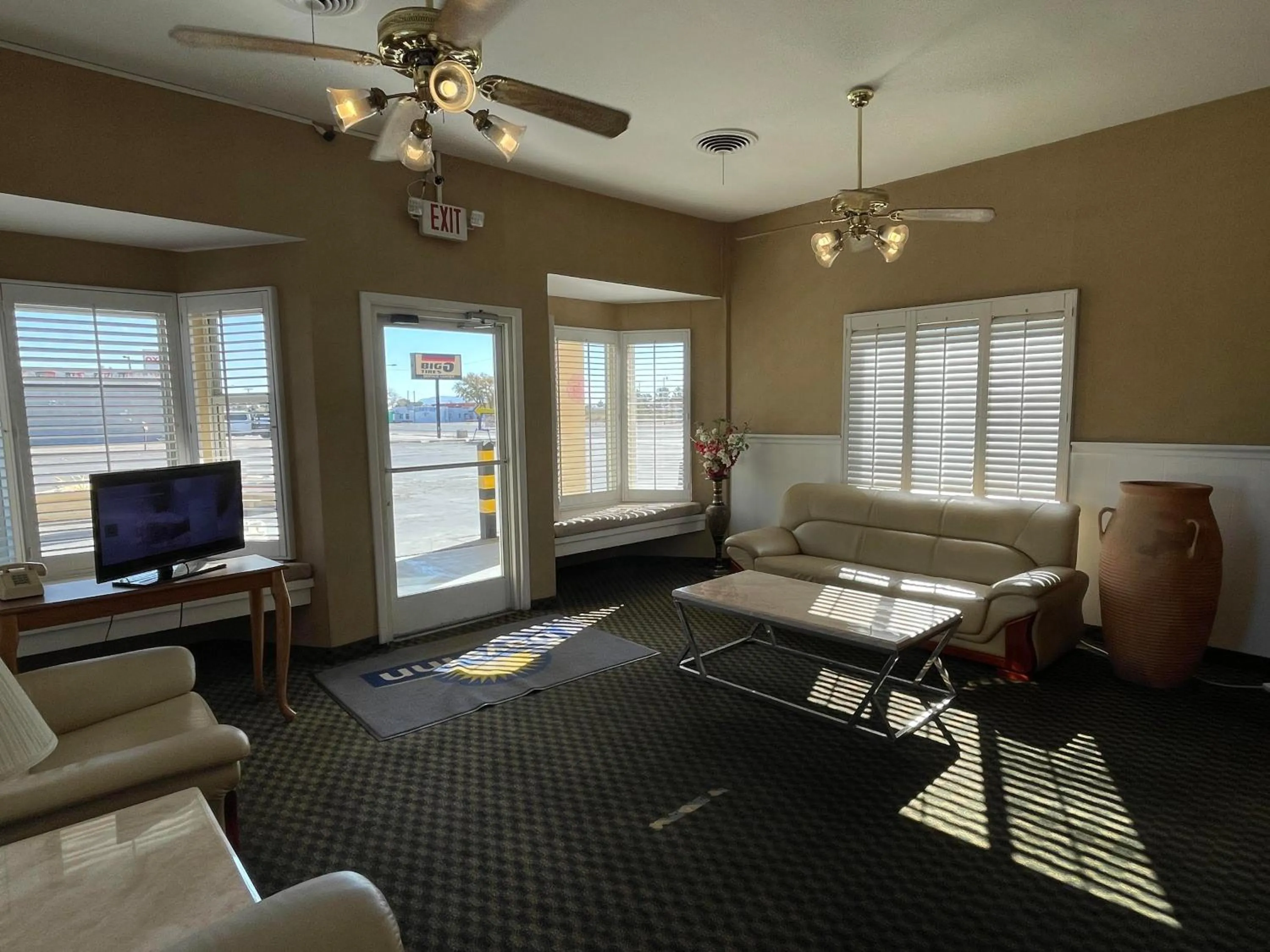 Lobby or reception in Days Inn by Wyndham Deming