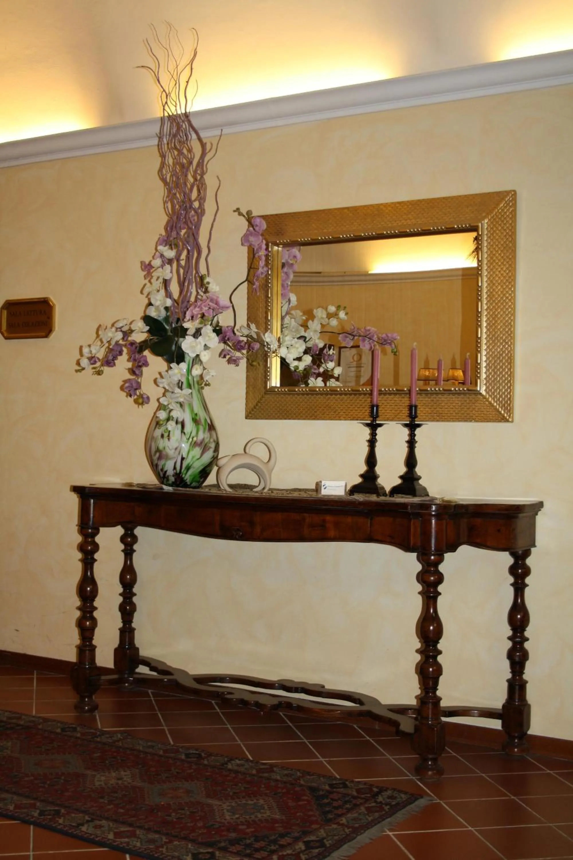 Decorative detail in Hotel Filippeschi