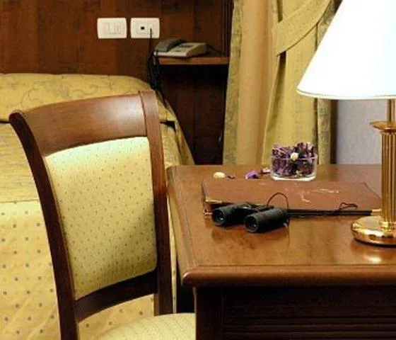 Seating area in Hotel Filippeschi