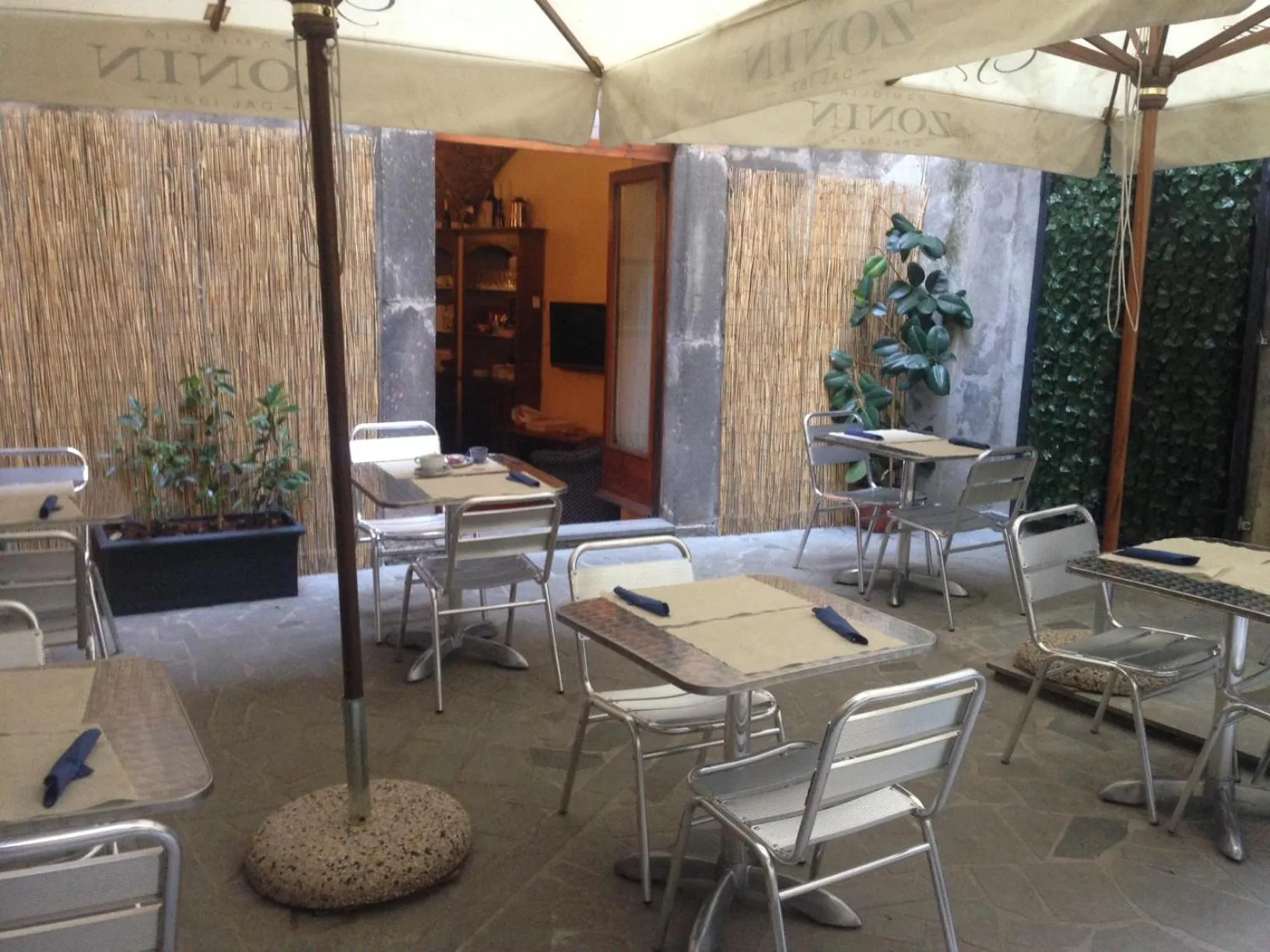Patio in Hotel Filippeschi