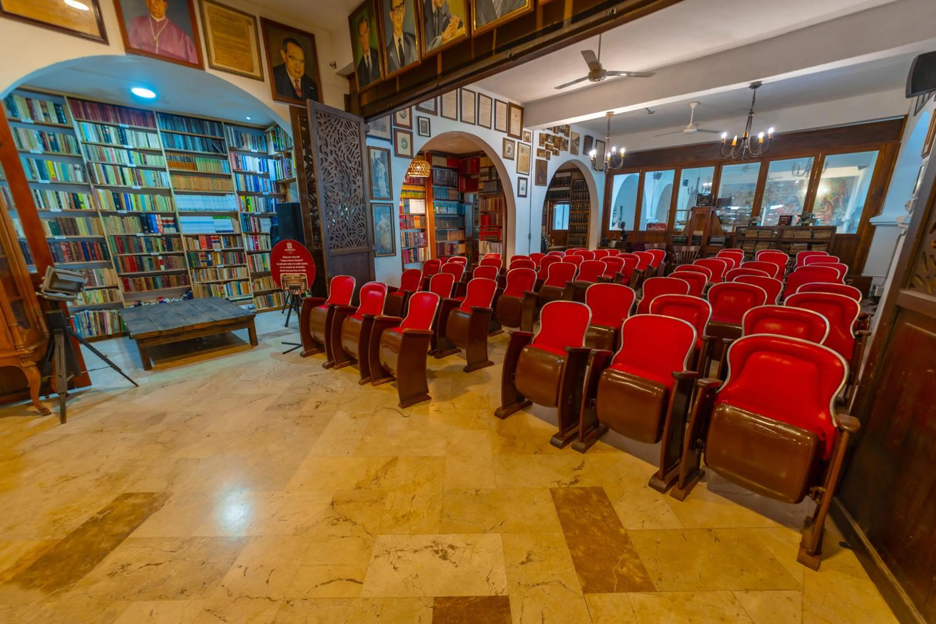 Hotel Mariscal Robledo