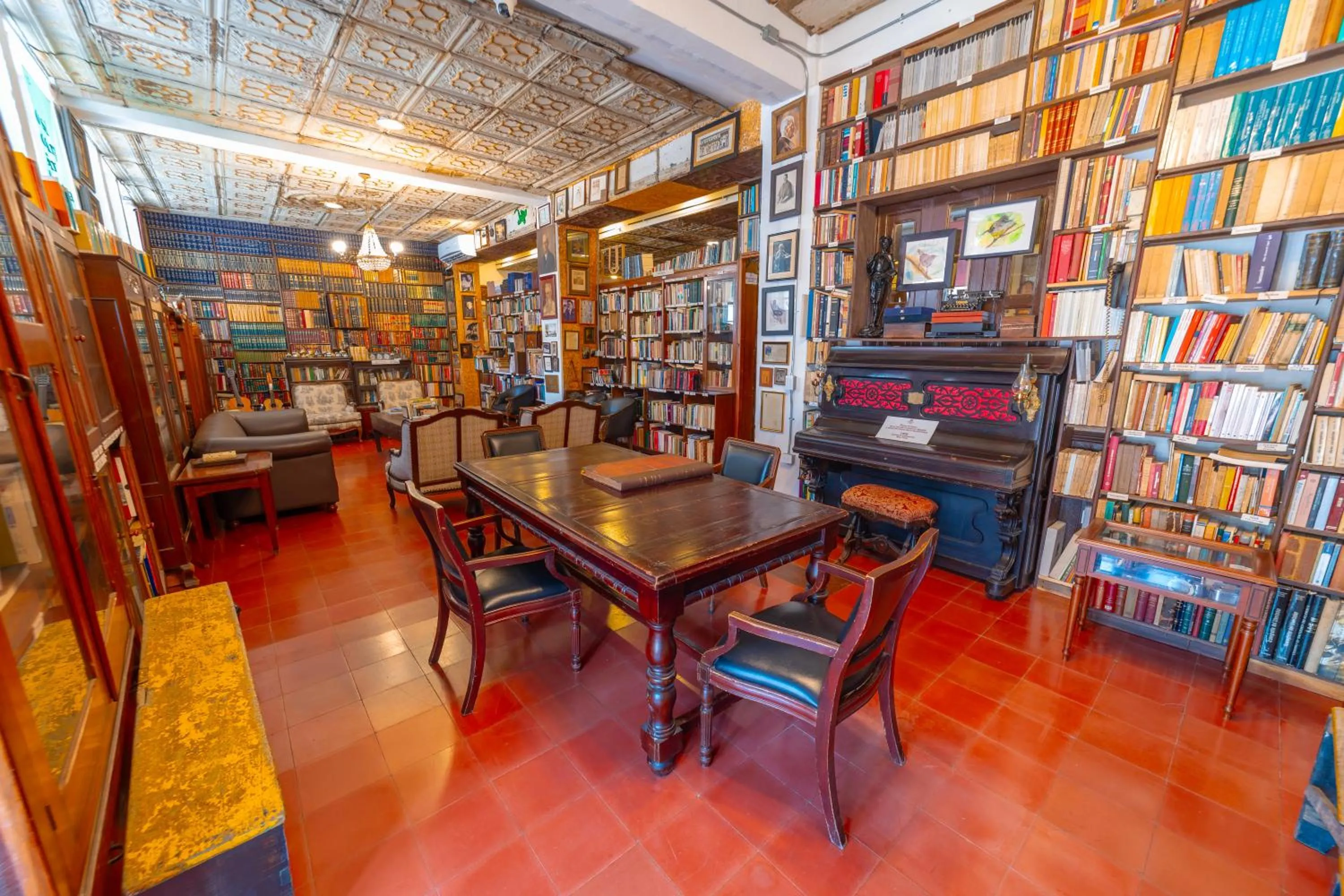 Hotel Mariscal Robledo