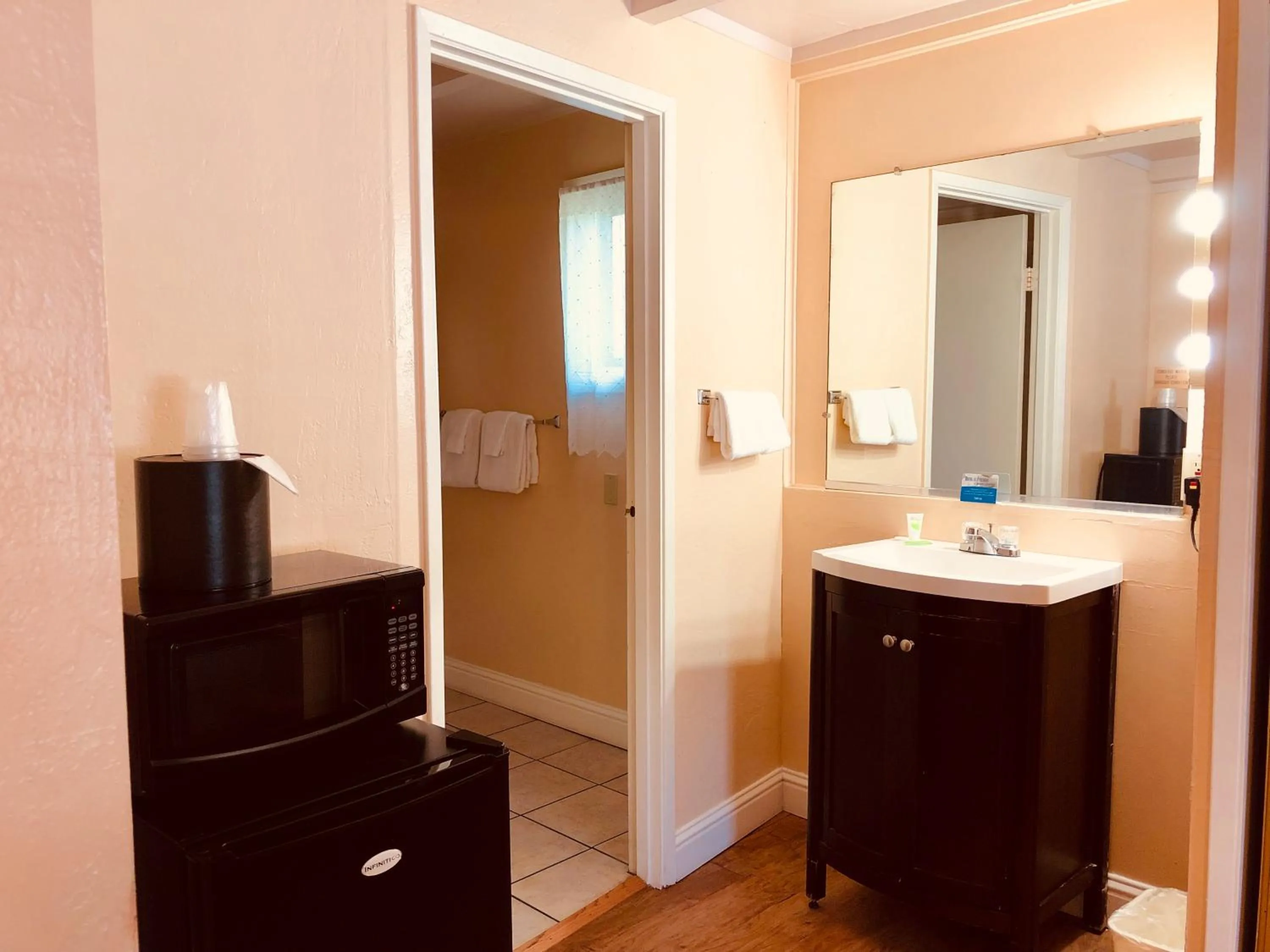 Bedroom in Carmel Resort Inn