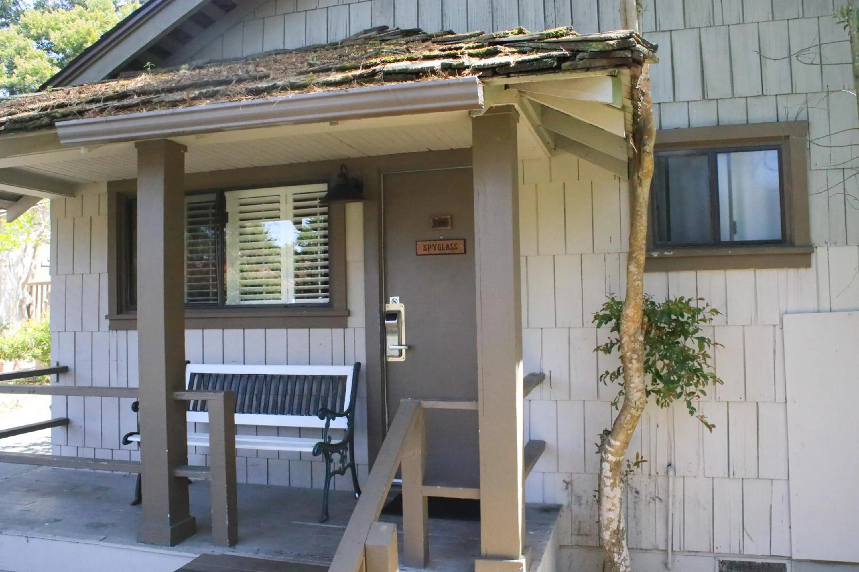 Property building in Carmel Resort Inn