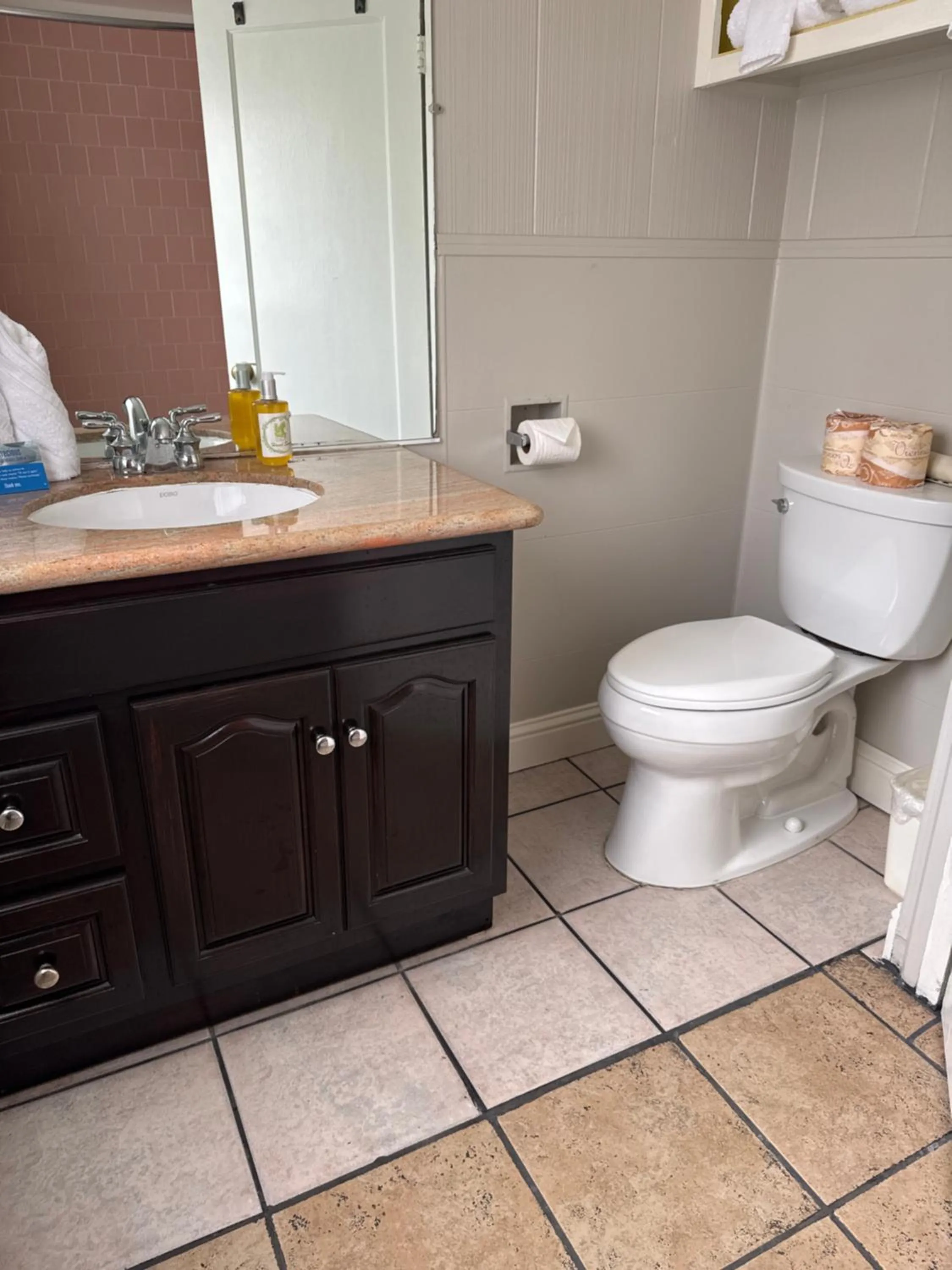 Bathroom in Carmel Resort Inn