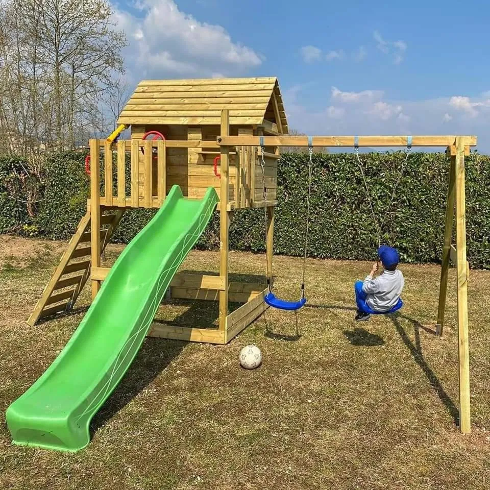 Children play ground in Residence Il Melograno