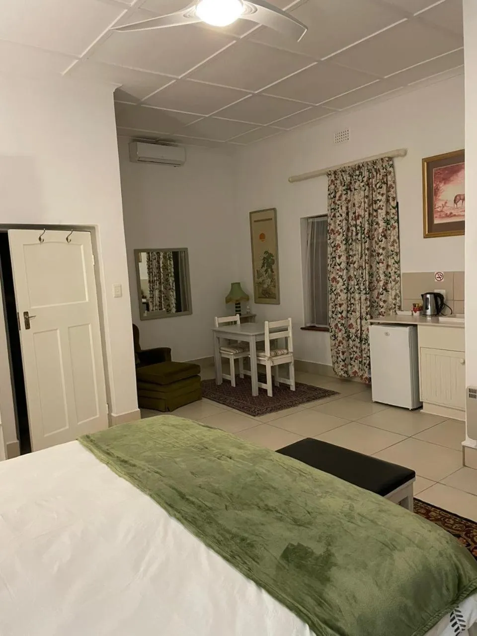 Bed in Green Olive Guesthouse