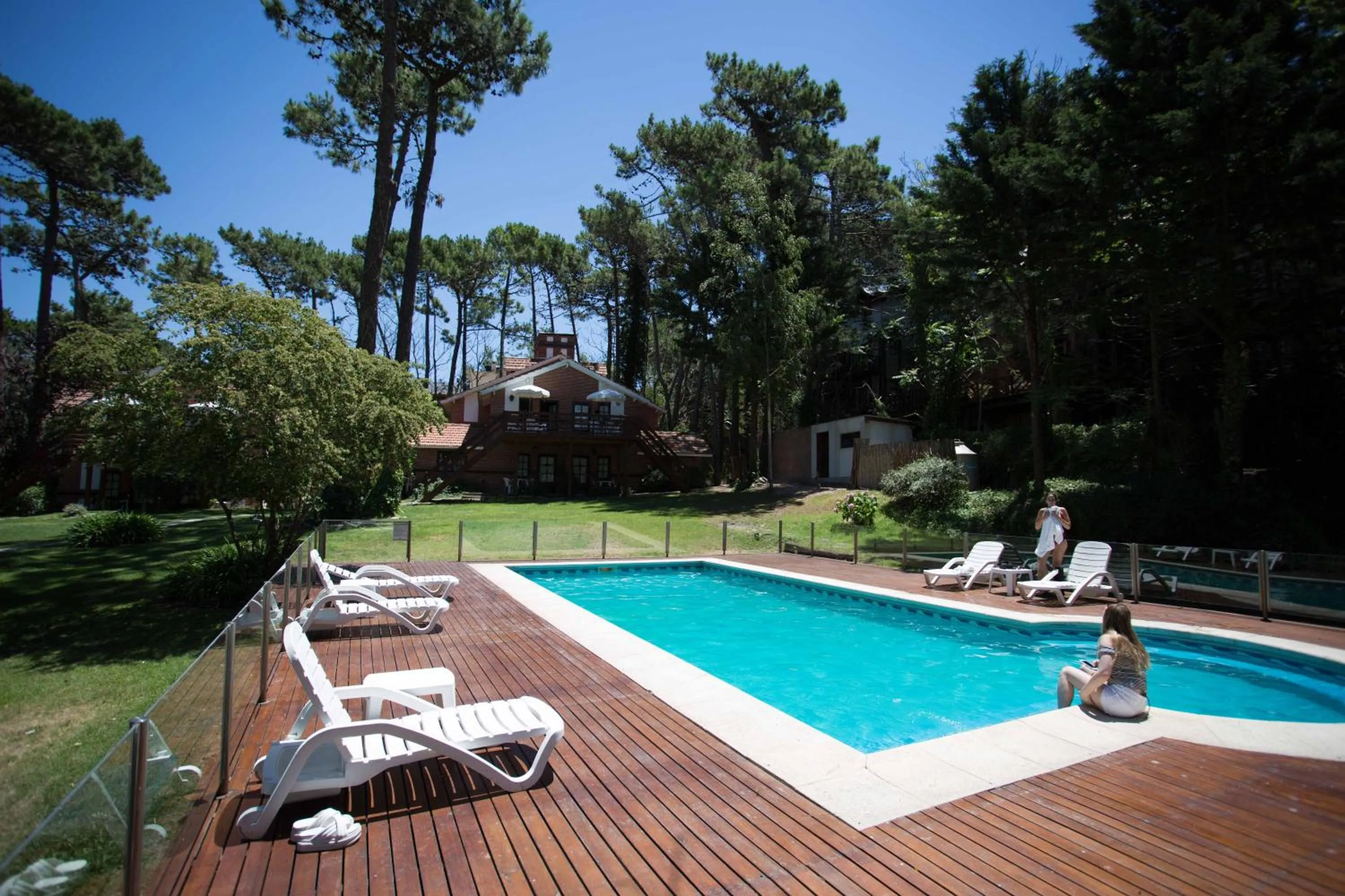 Swimming pool in Posada del Bosque By HS