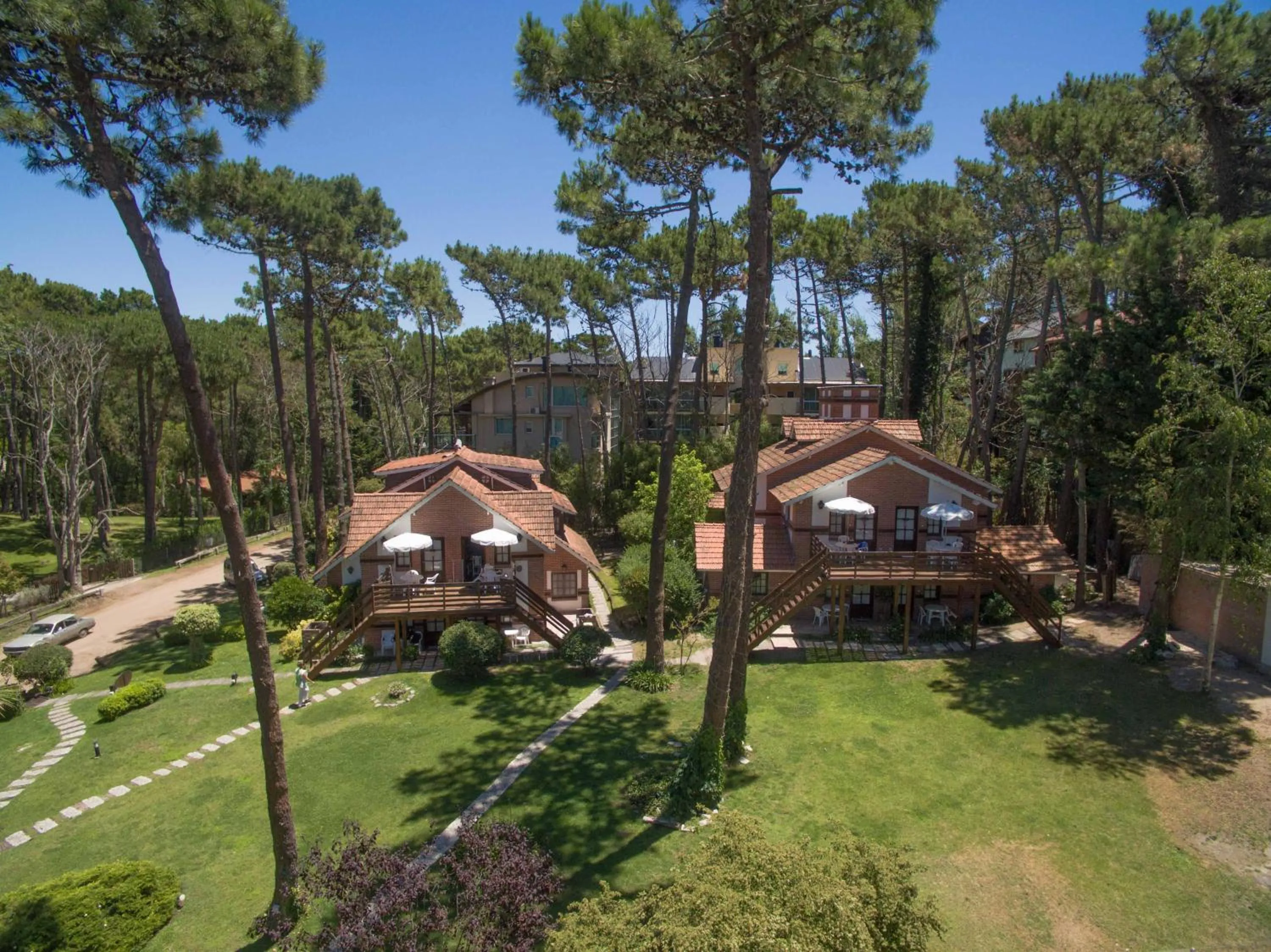 Facade/entrance in Posada del Bosque By HS
