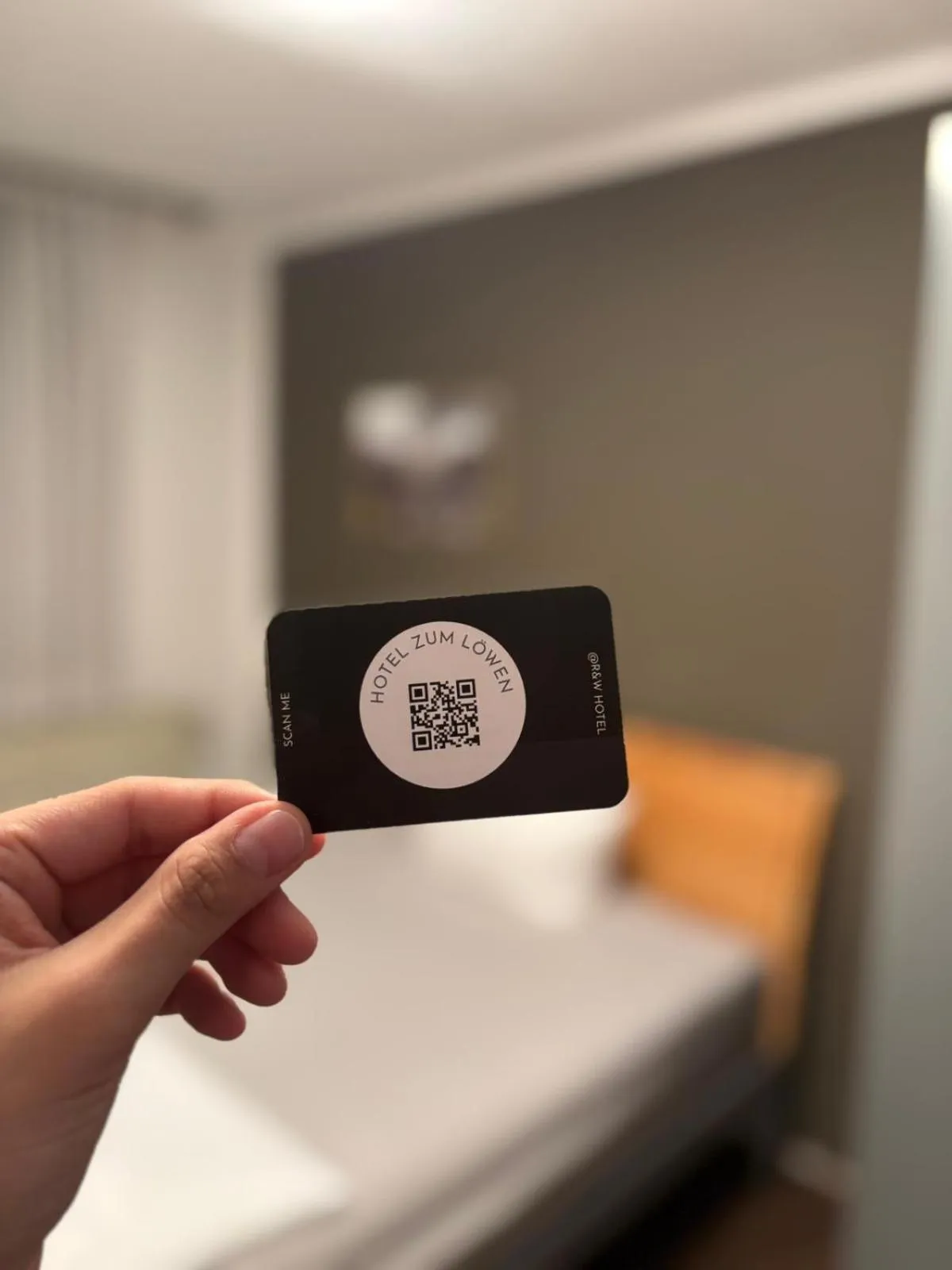 Restaurant/places to eat, Bed in Zum Löwen