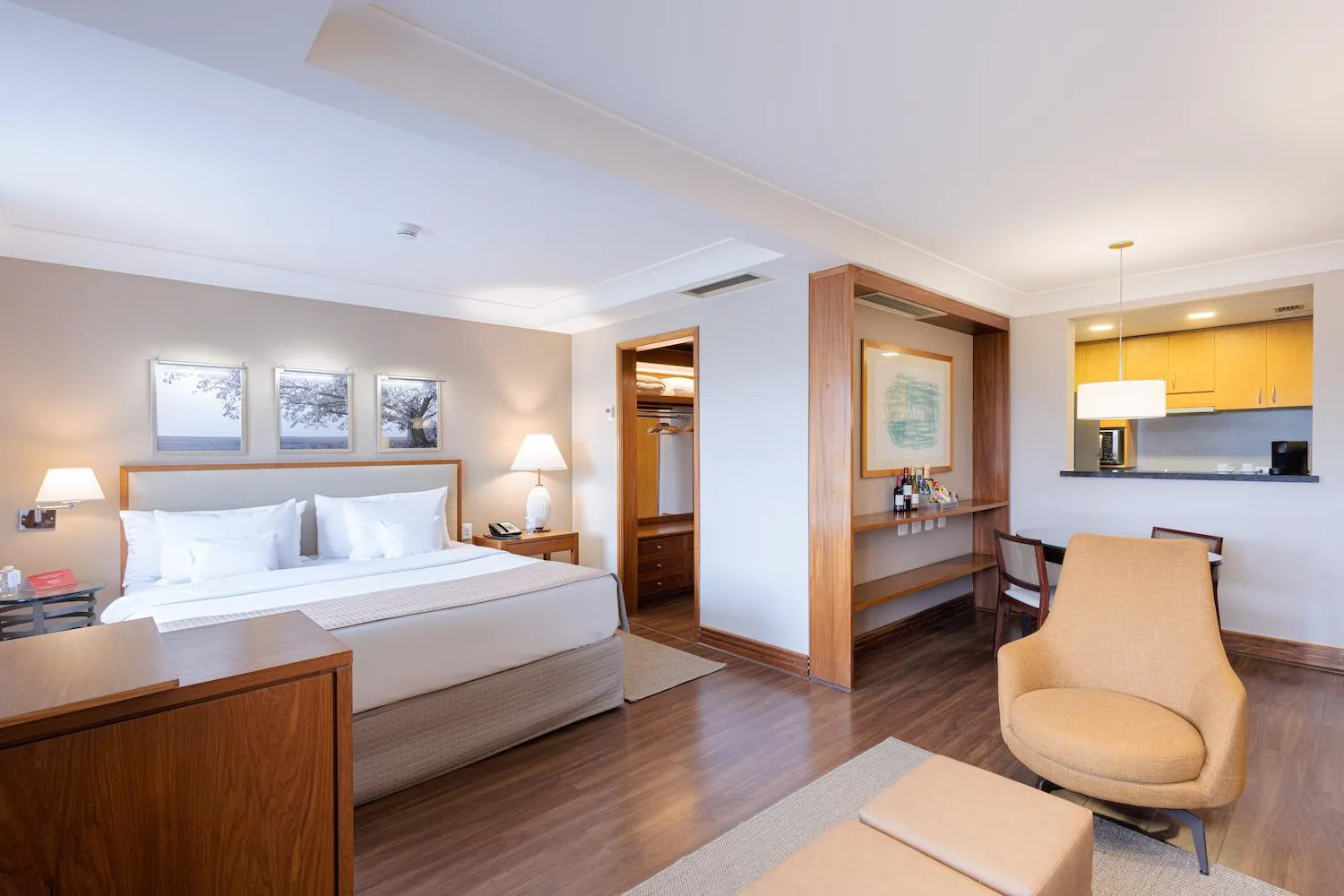 TV and multimedia, Bed in George V Alto De Pinheiros