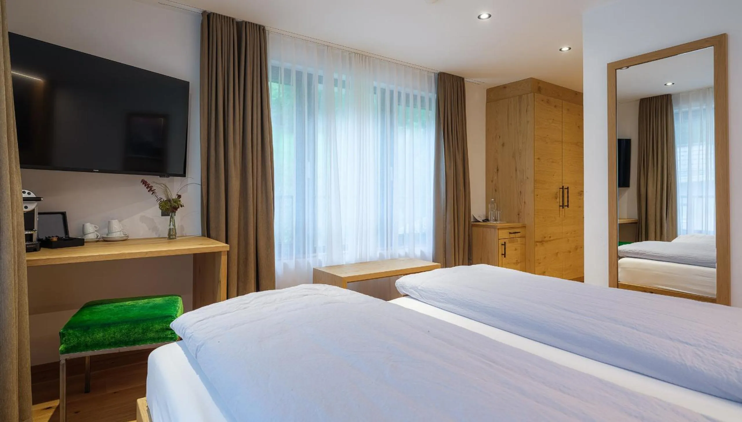 Photo of the whole room, Bed in Hotel La Reserve