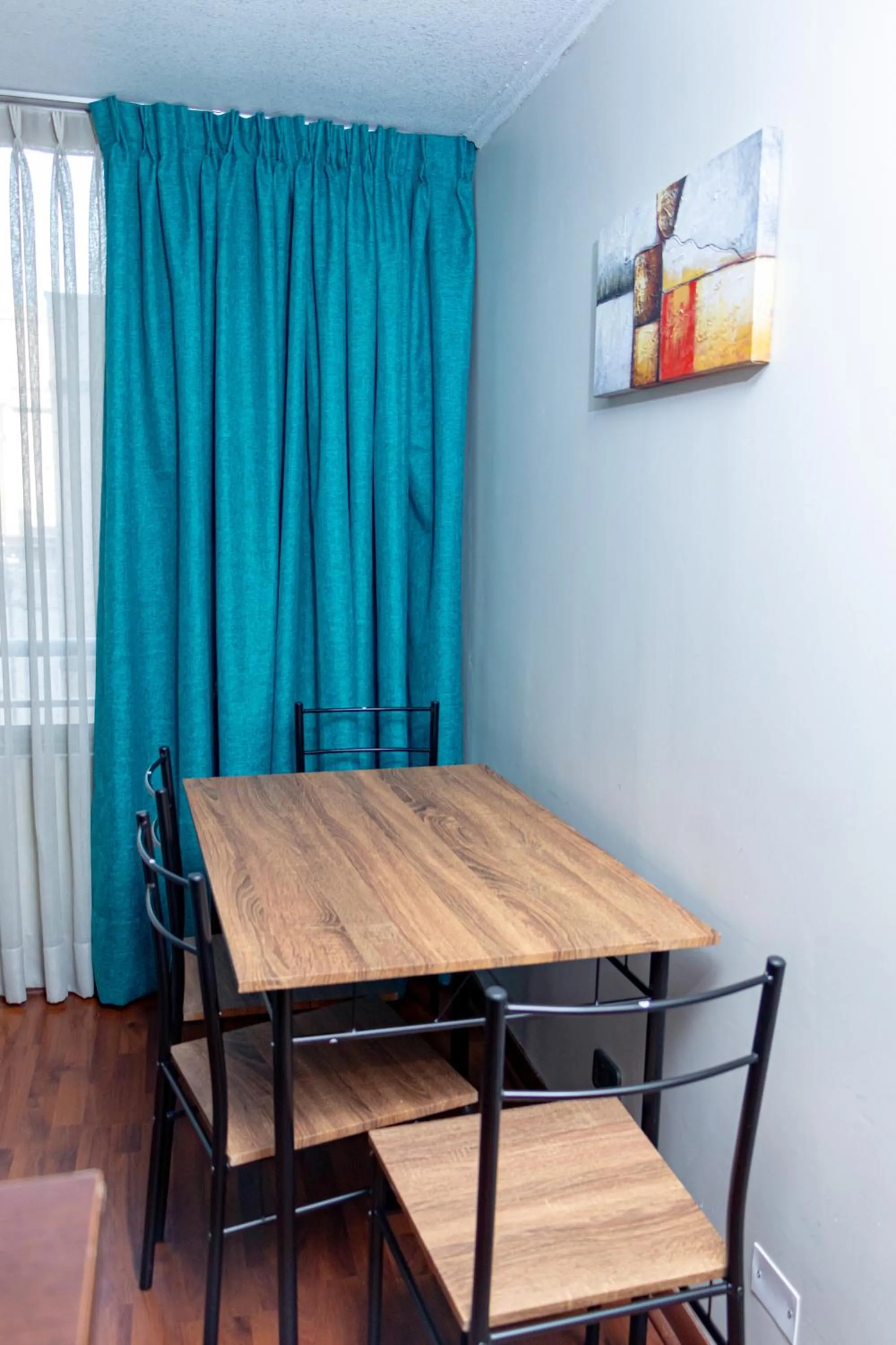 Dining area in Departamentos Amoblados Torre Tagle