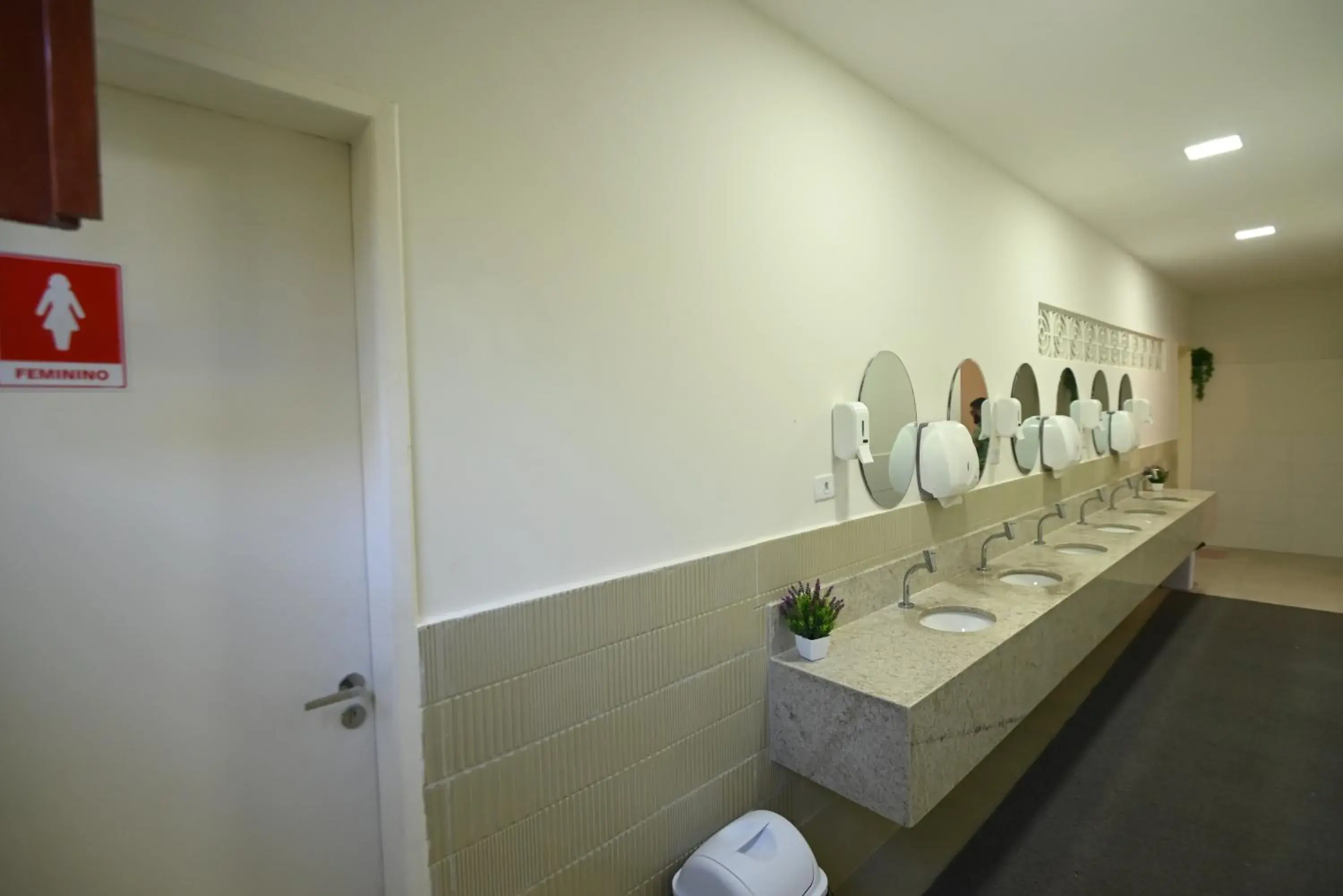 Single Bed in Female Dormitory Room in Pousada Convento da Conceição Single Bed in Female Dormitory Room in Pousada Convento da Conceição