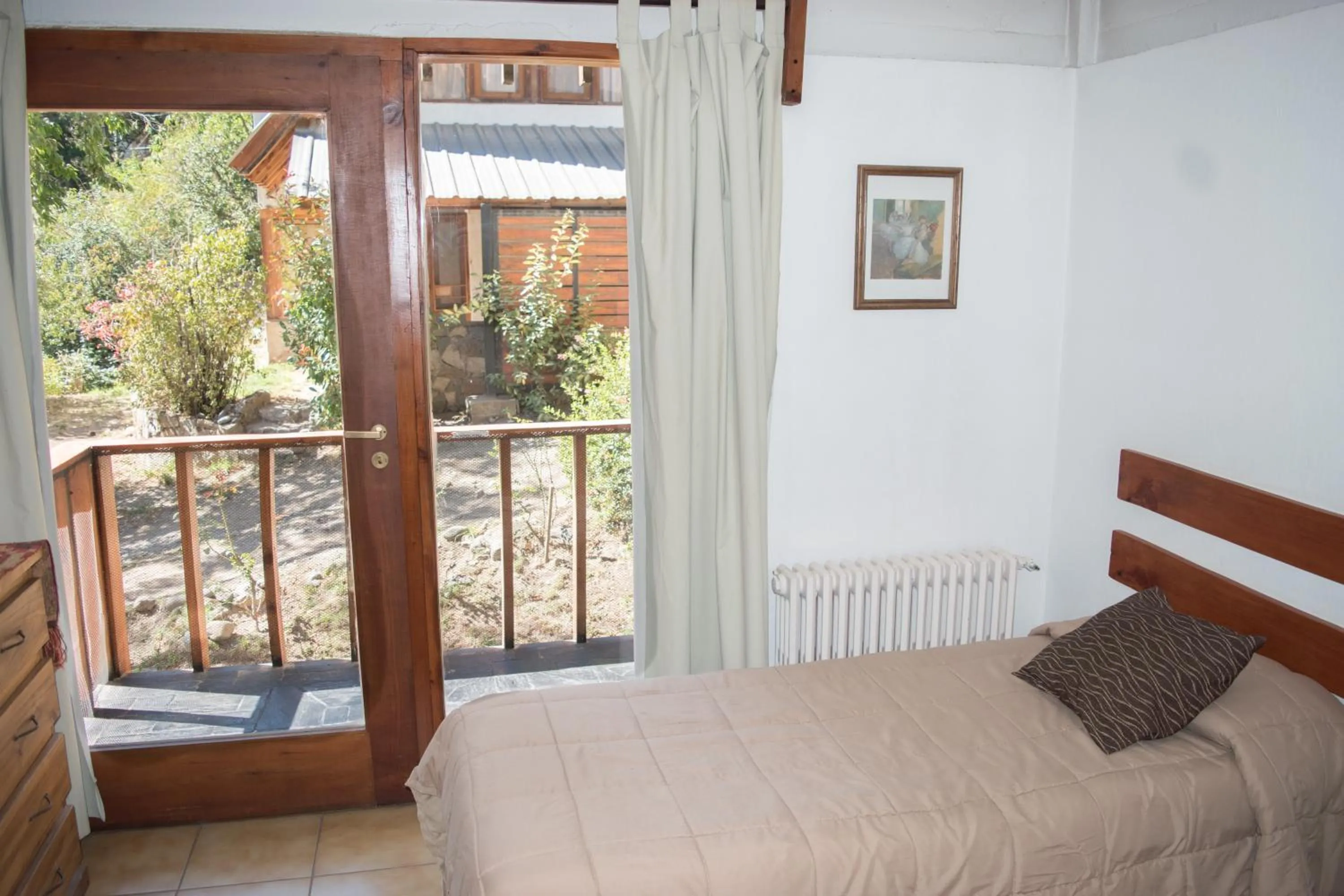 Bed in Cabañas Rucaleufu