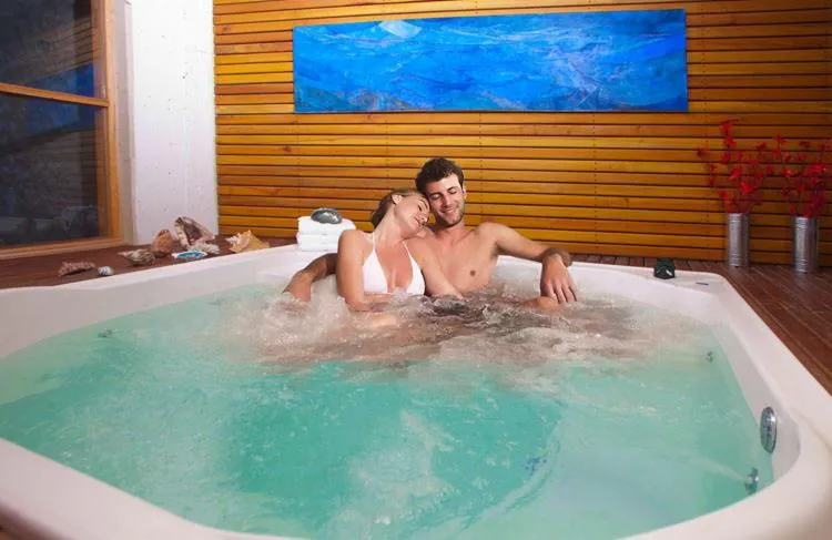 Hot Tub in Cabañas Rucaleufu