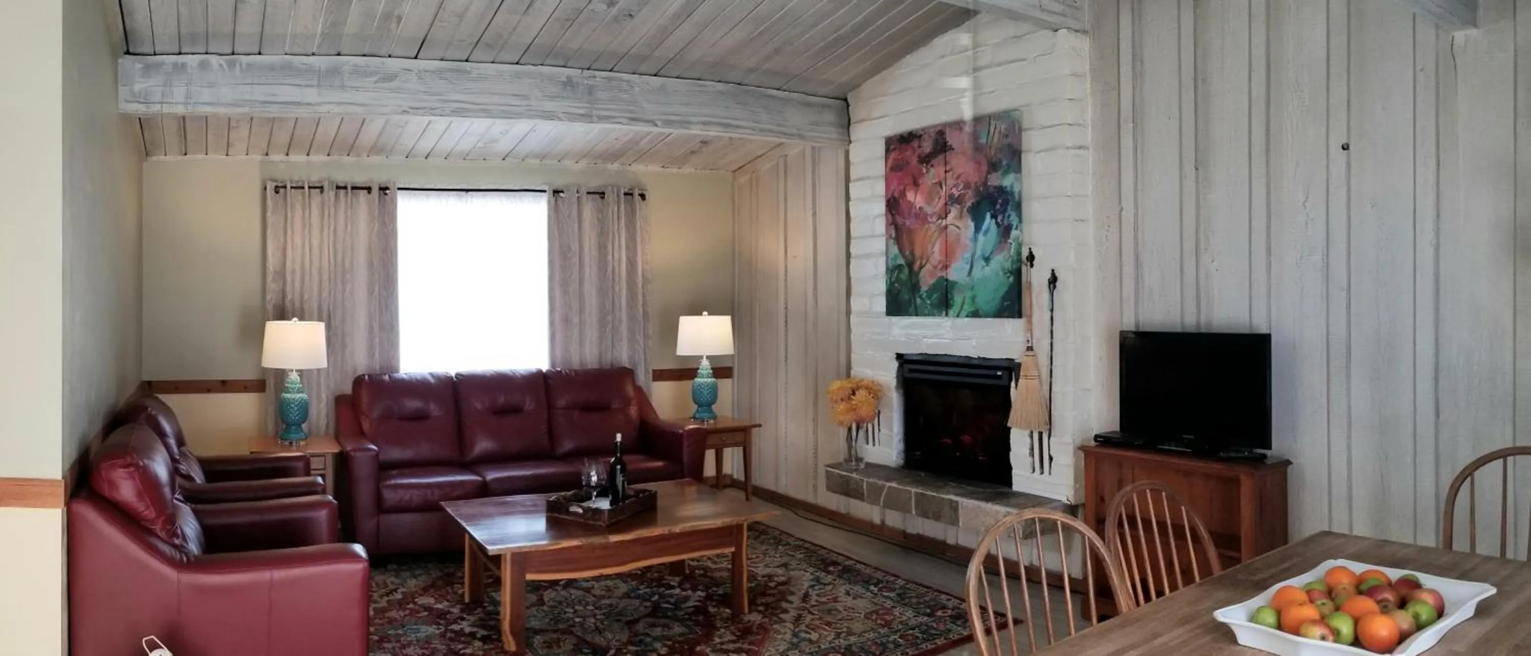 Living room in Carmel Valley Lodge