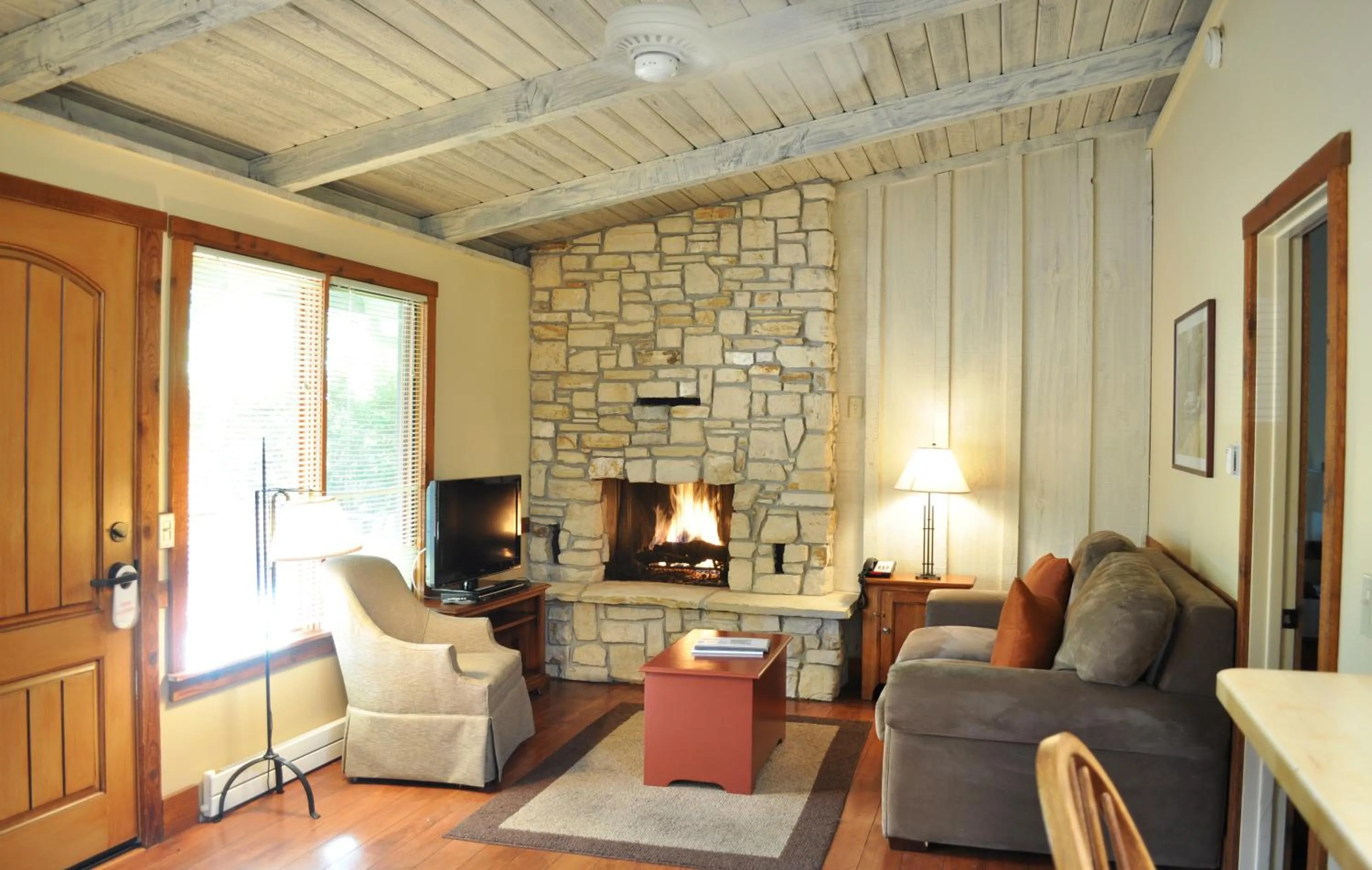 Living room in Carmel Valley Lodge