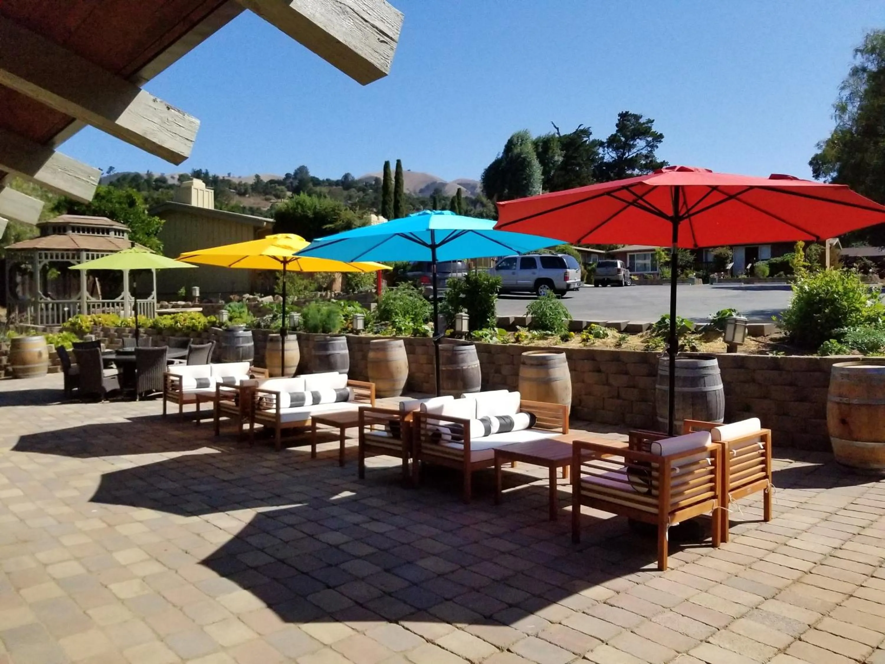 Lounge or bar in Carmel Valley Lodge