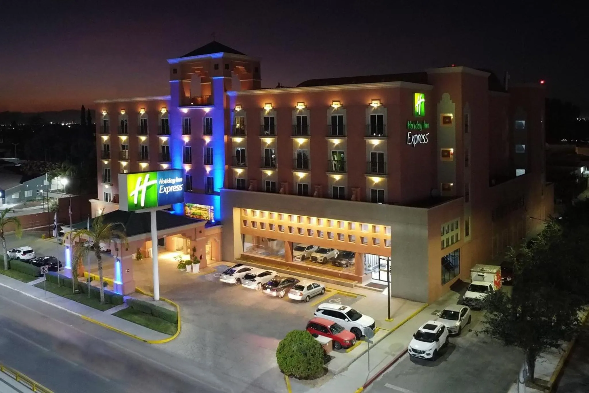 Property building in Holiday Inn Express Torreon by IHG