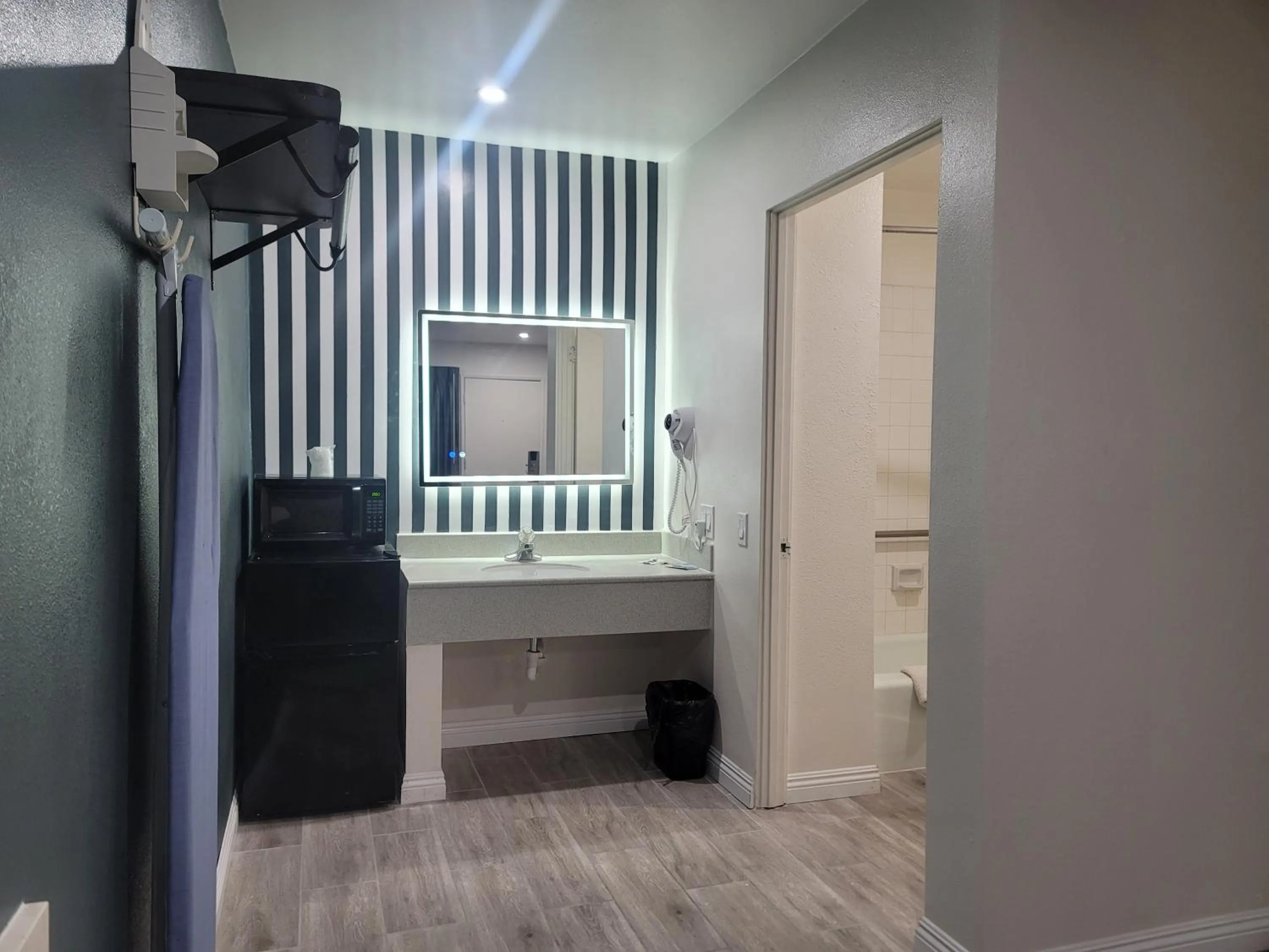 wardrobe in Motel Moonlight