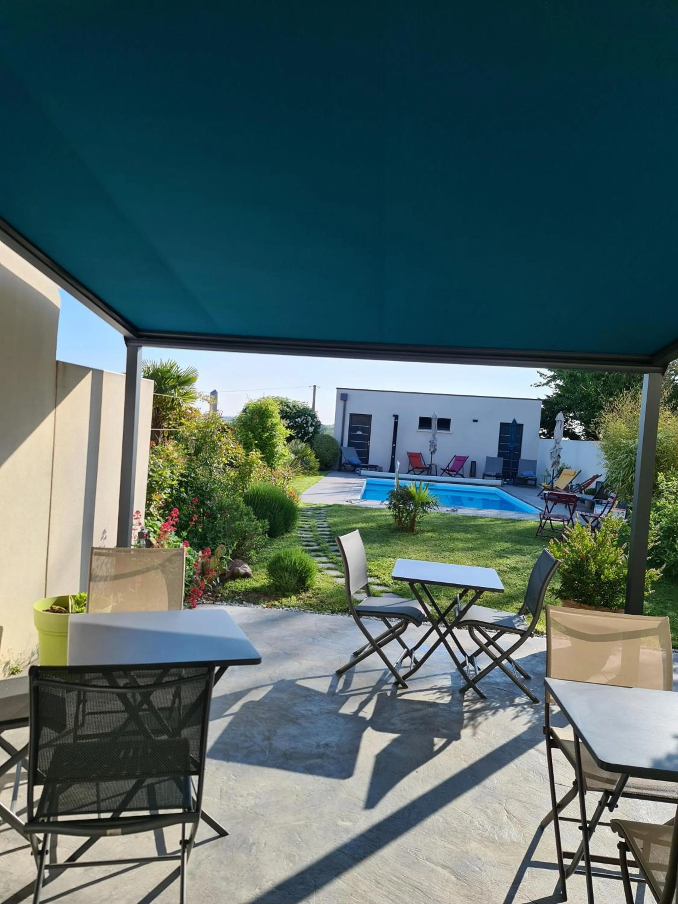 Property building in La villa 13&15