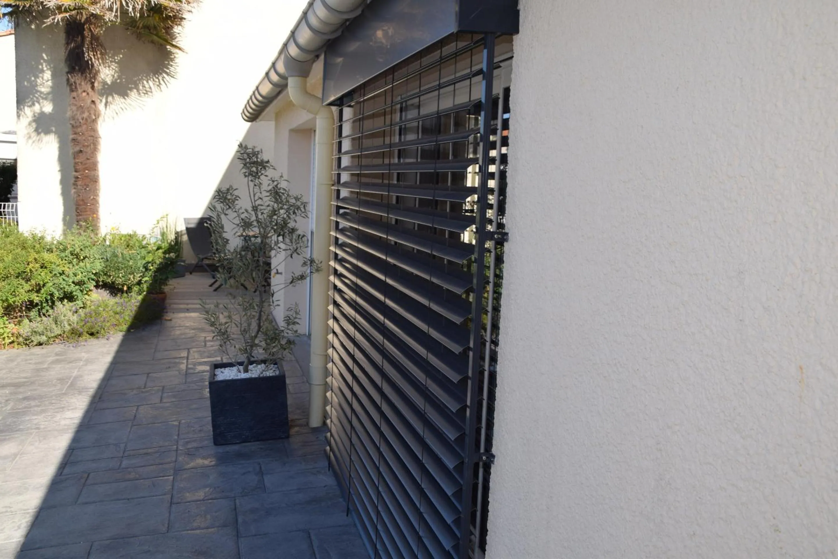 Property building in La villa 13&15