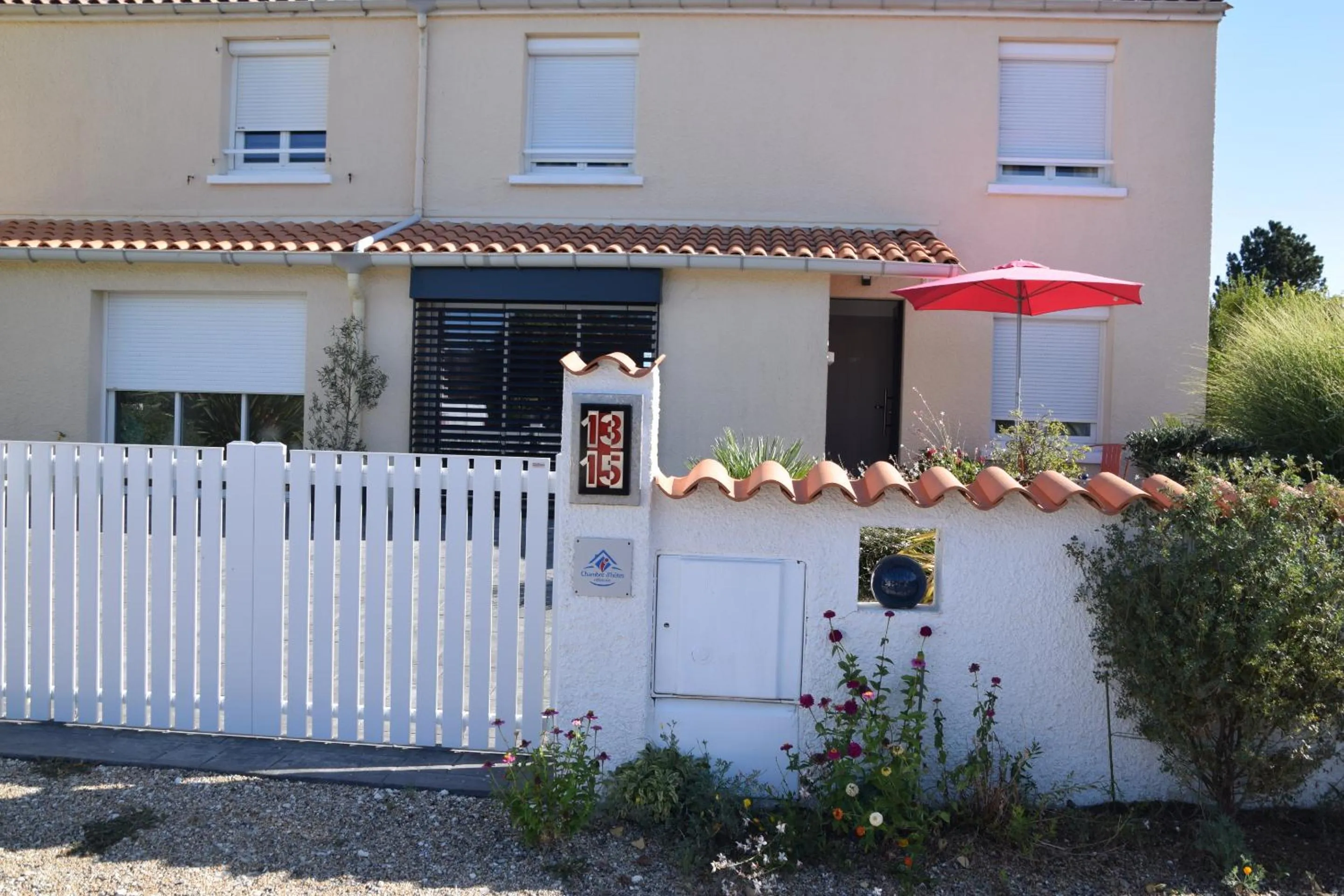 Property building in La villa 13&15