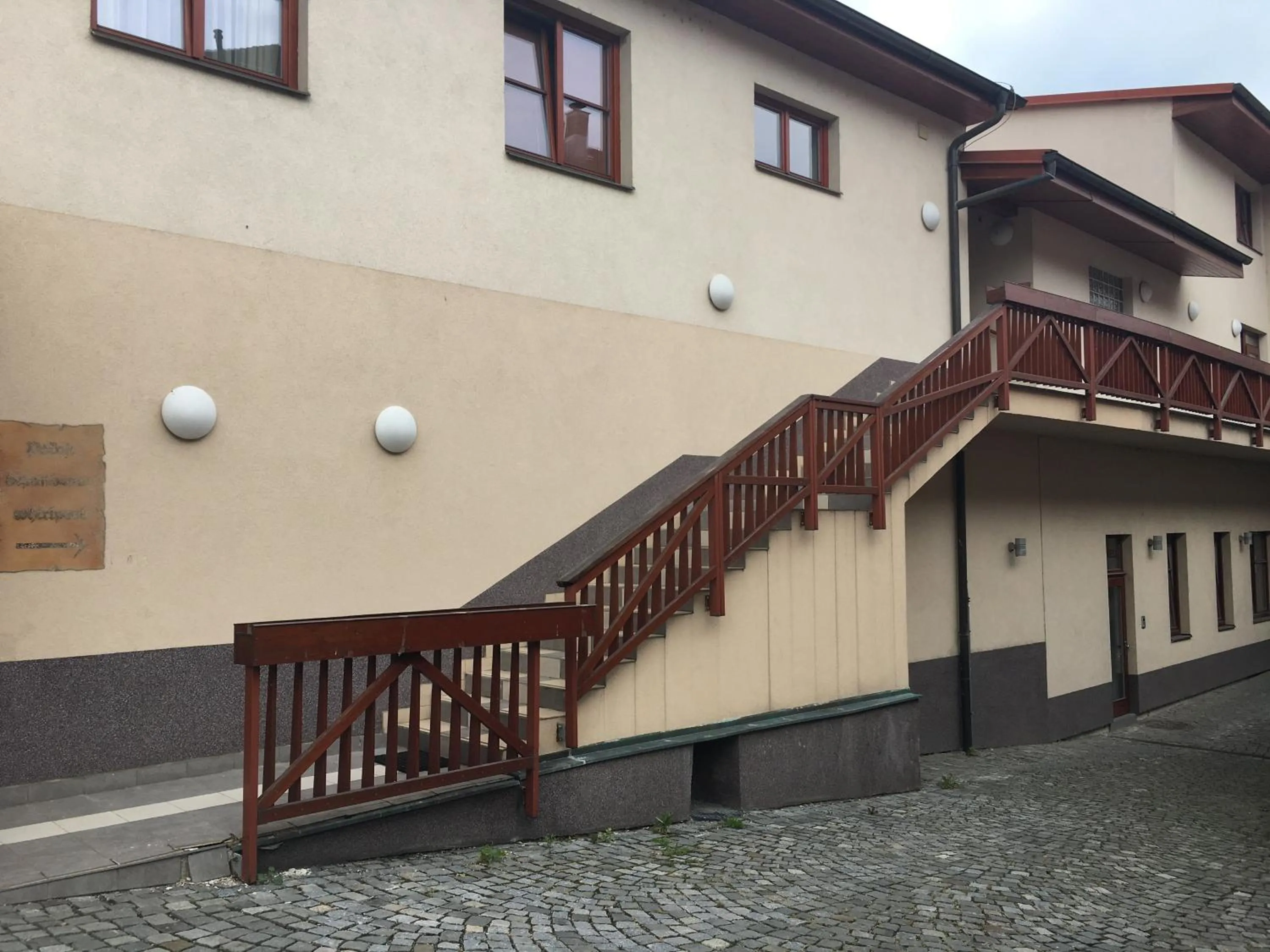 Property building in Kounický dvůr