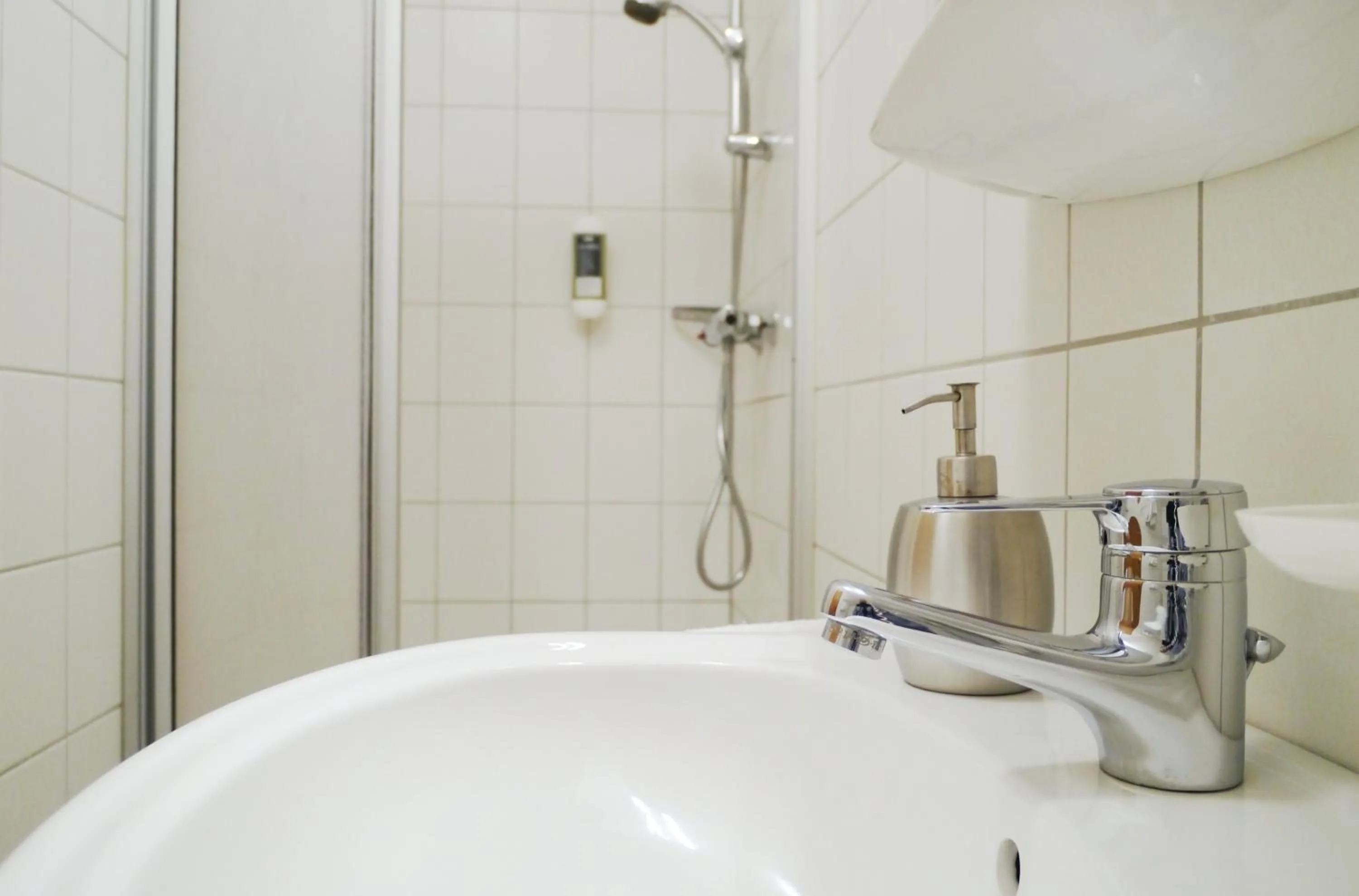 Shower in Da`Sporrer Hotel & Wirtshaus