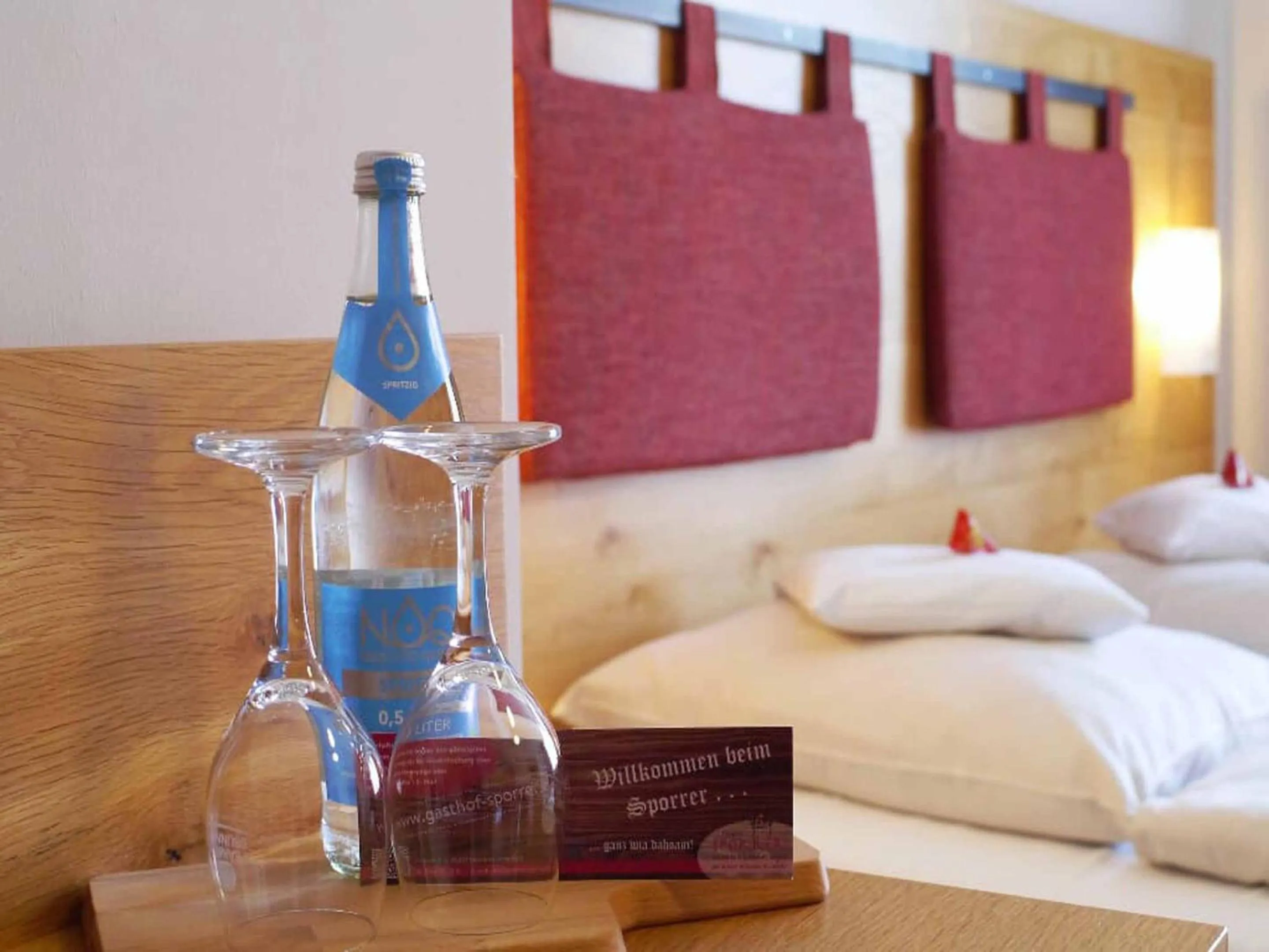 Decorative detail, Bed in Da`Sporrer Hotel & Wirtshaus