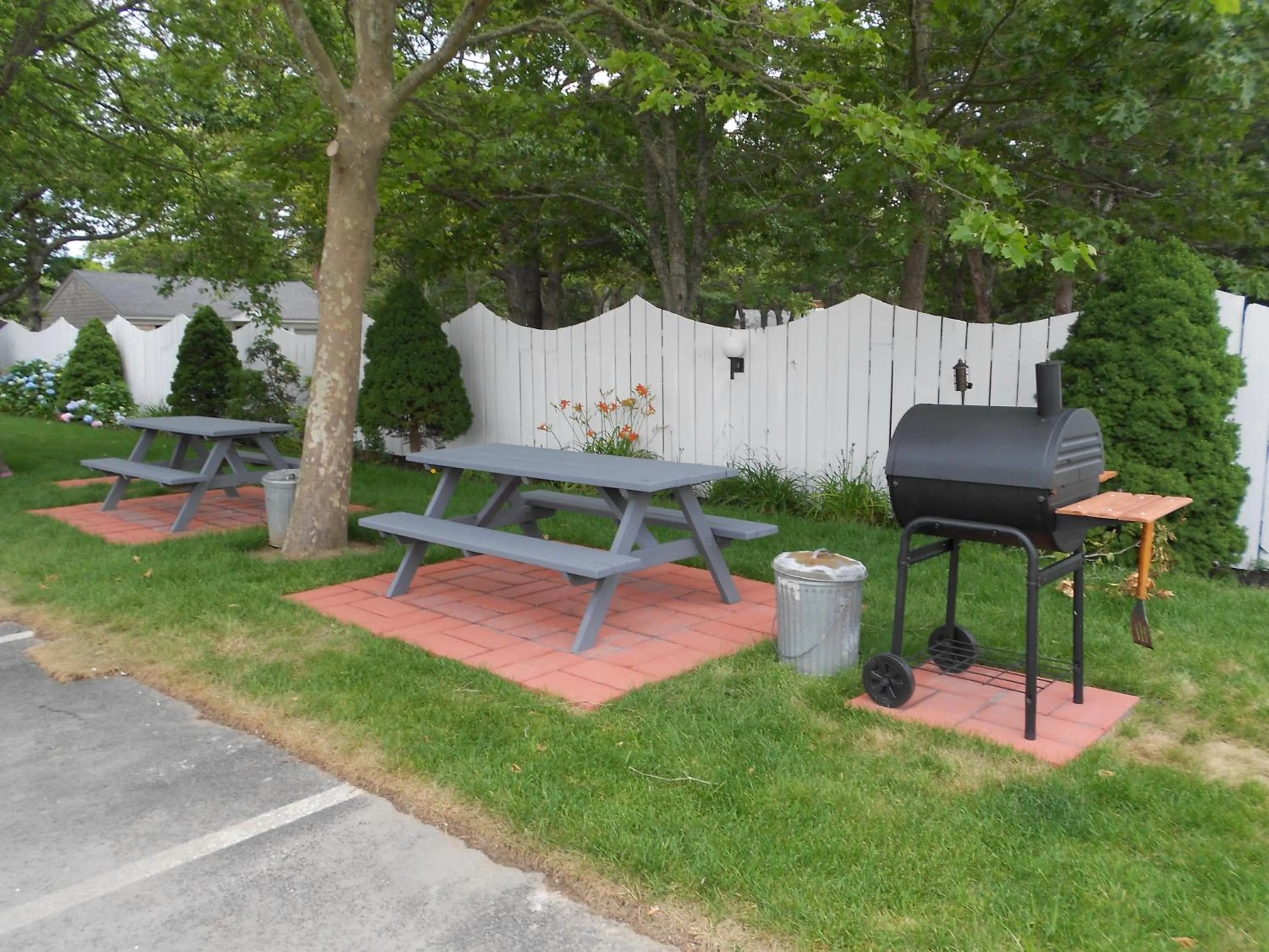 Spring in Cape Shore Inn