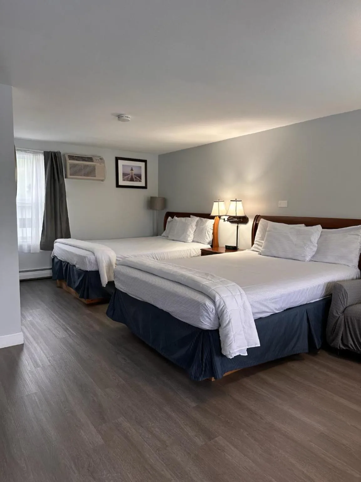 Bed in Cape Shore Inn