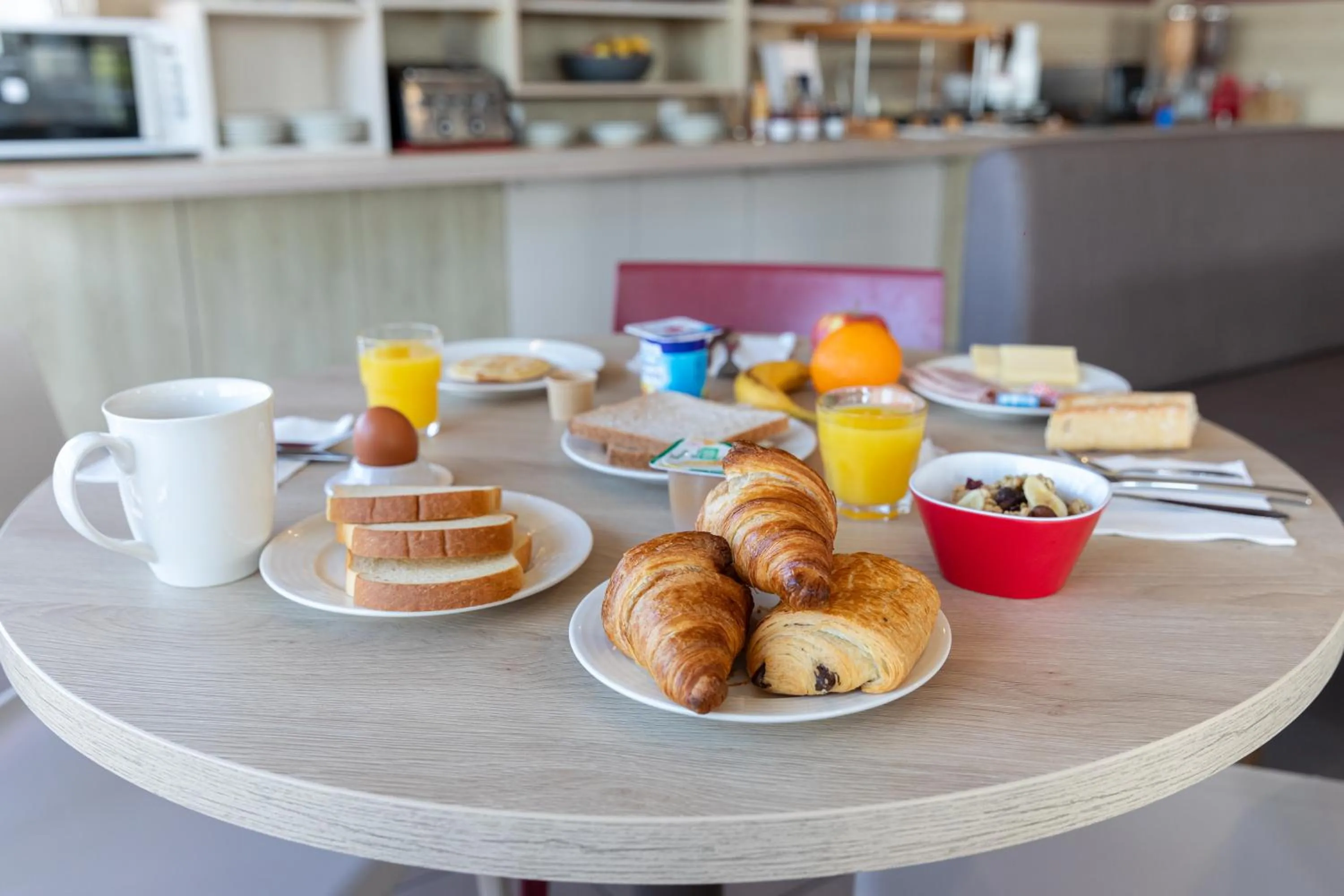 Food and drinks in Ace Hôtel Le Mans