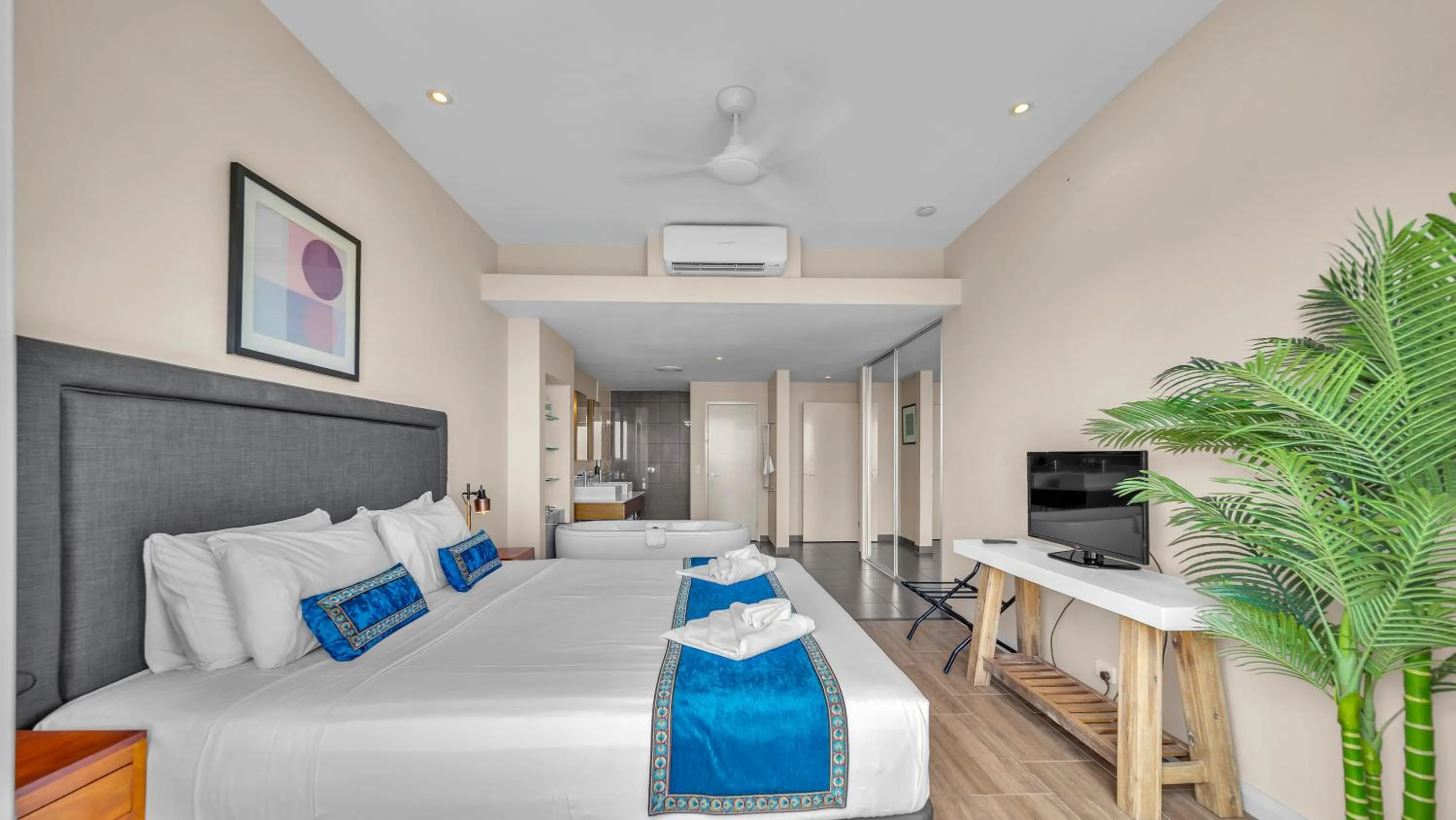 Bed in Whitsunday Reflections