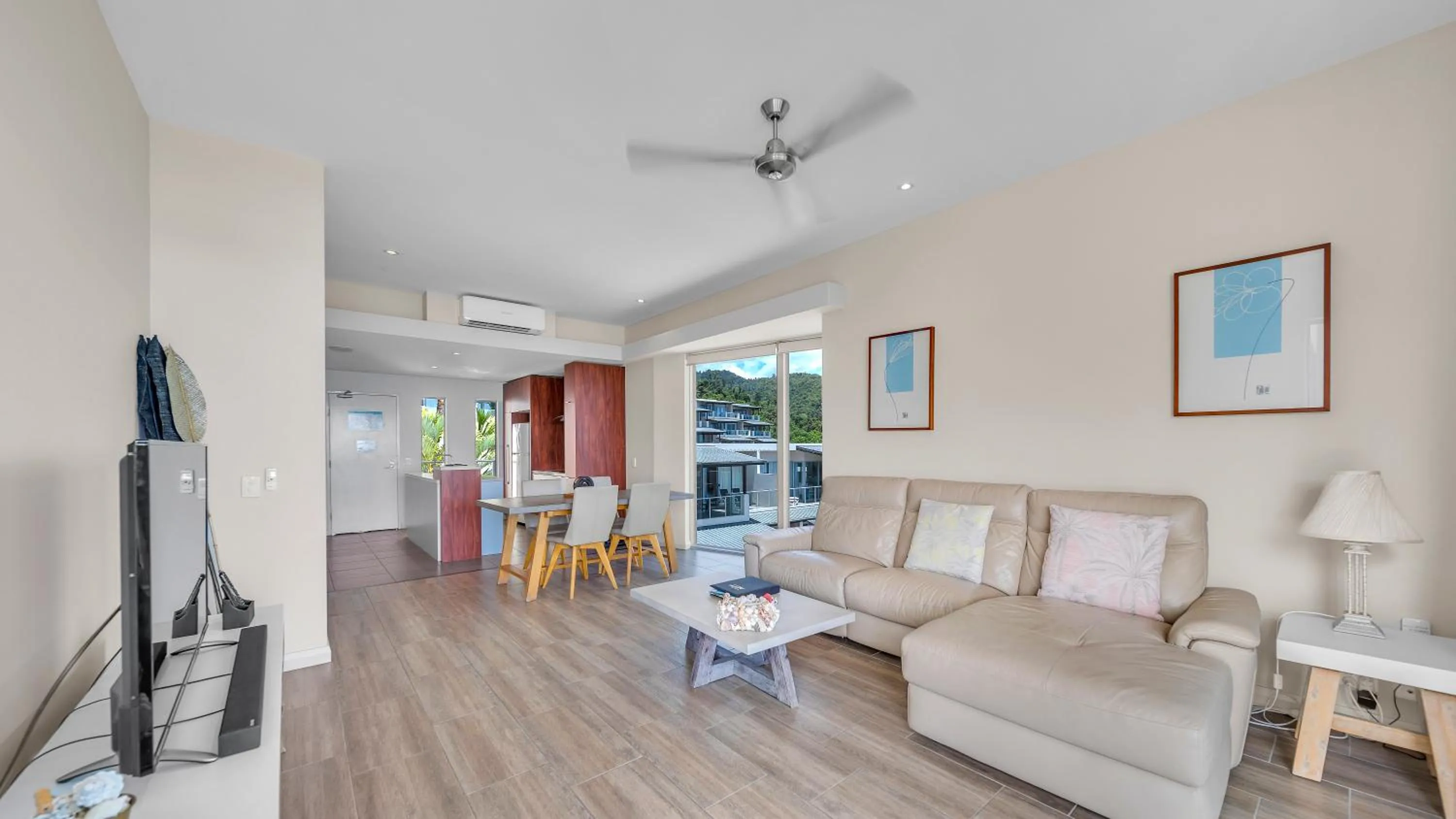 Seating area in Whitsunday Reflections